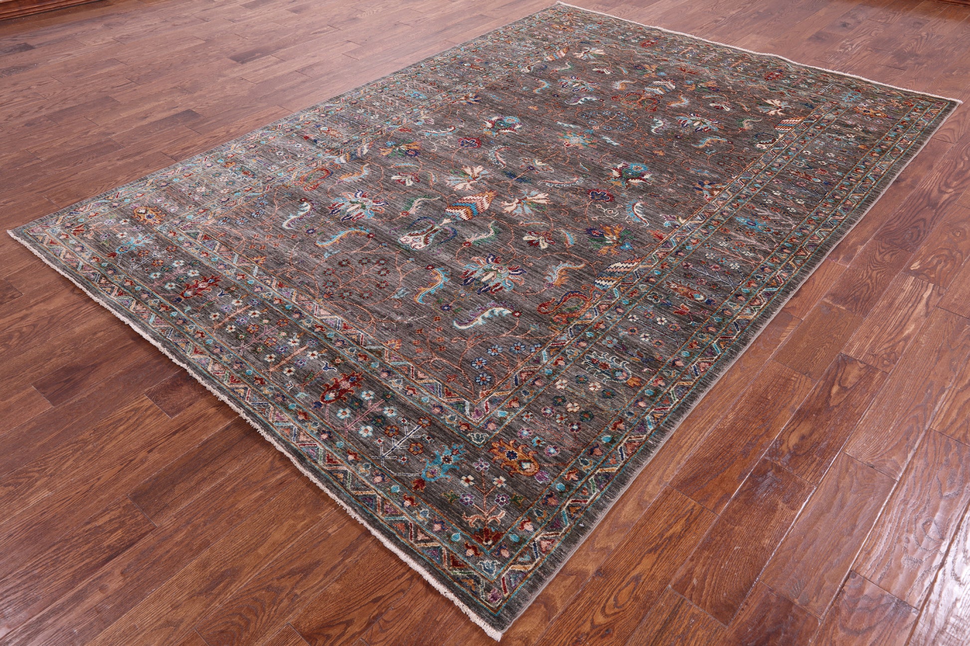 Peshawar Hand Knotted Wool Rug - 6' 10" X 9' 11" - Golden Nile