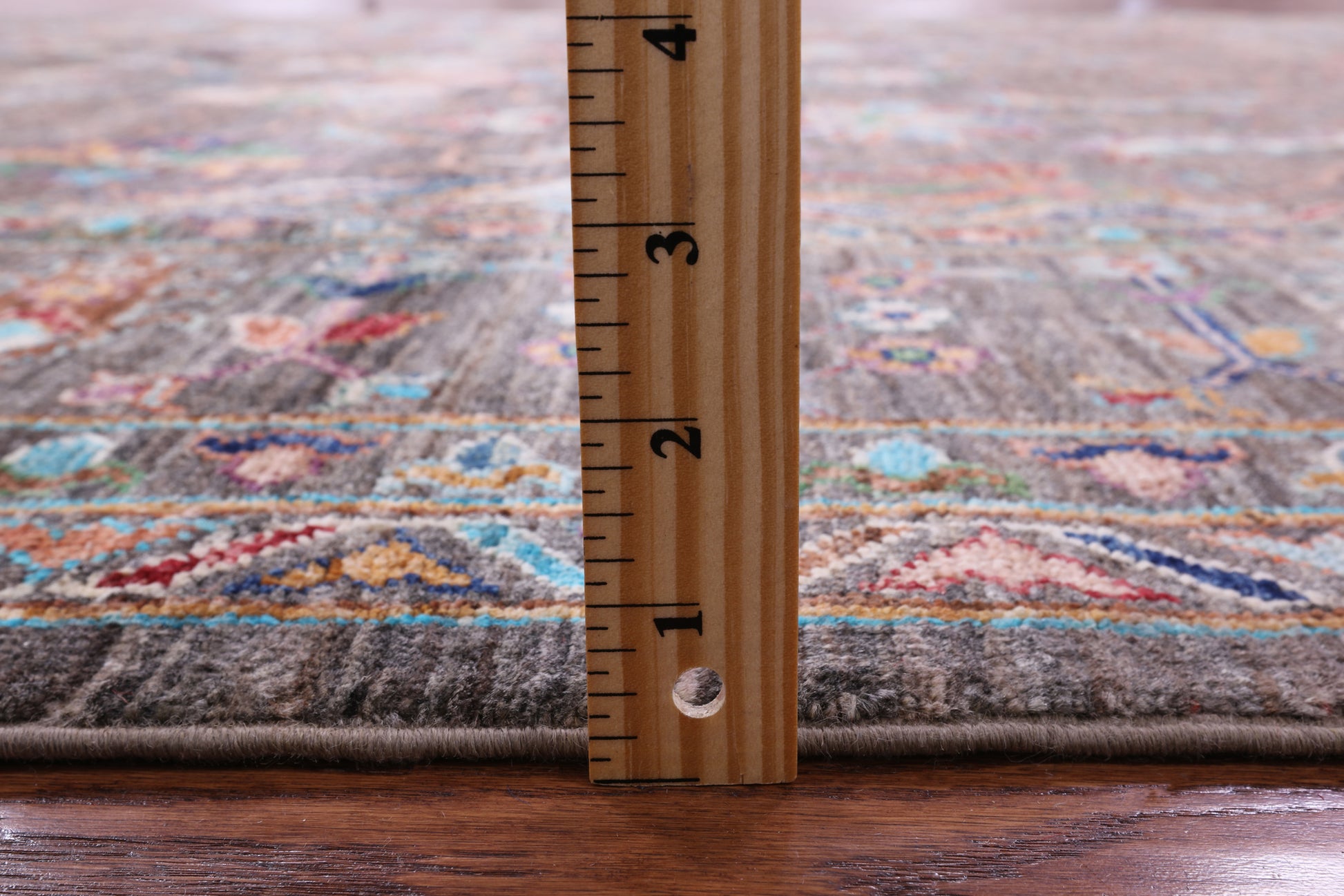 Peshawar Hand Knotted Wool Rug - 6' 10" X 9' 11" - Golden Nile