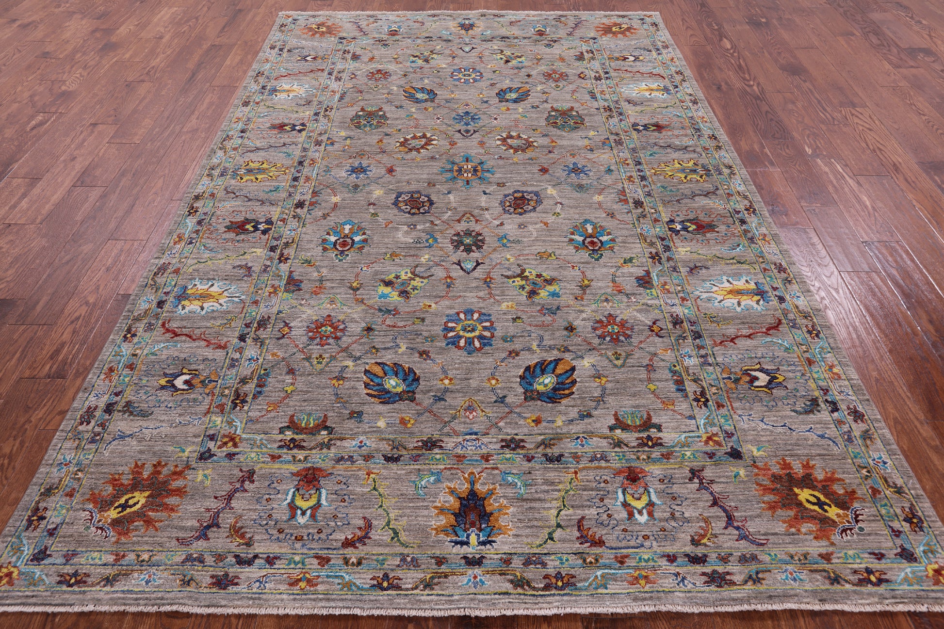 Peshawar Handmade Wool Rug - 6' 6" X 9' 8" - Golden Nile