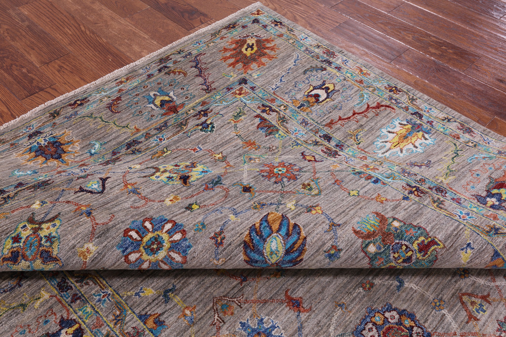 Peshawar Handmade Wool Rug - 6' 6" X 9' 8" - Golden Nile
