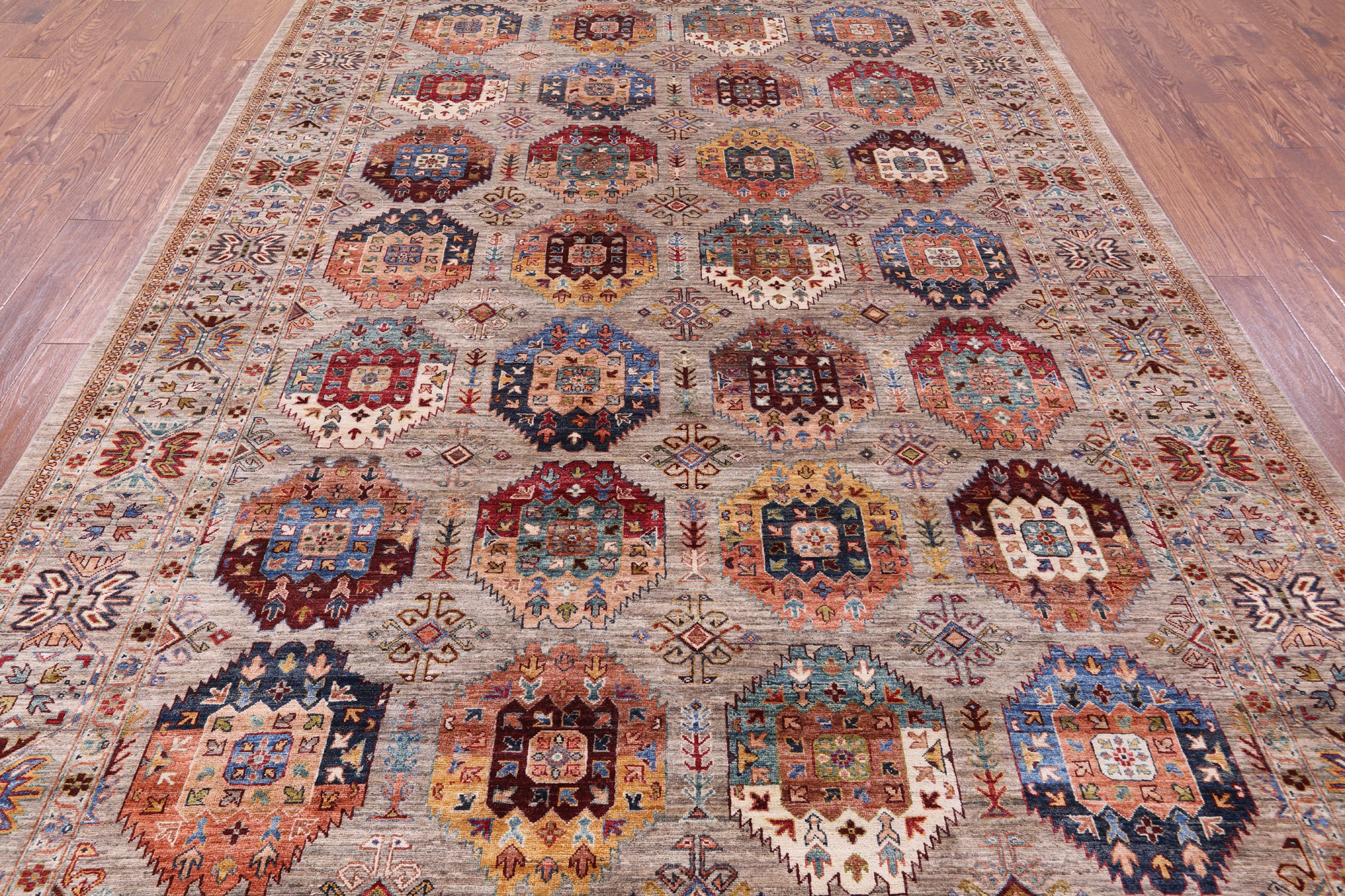 Turkmen Ersari Hand Knotted Wool Rug - 8' 0" X 11' 6" - Golden Nile