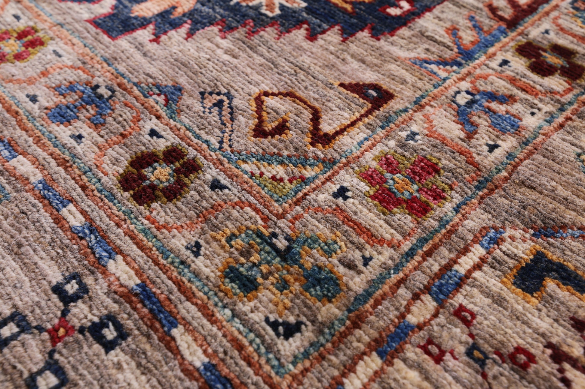 Turkmen Ersari Hand Knotted Wool Rug - 8' 0" X 11' 6" - Golden Nile