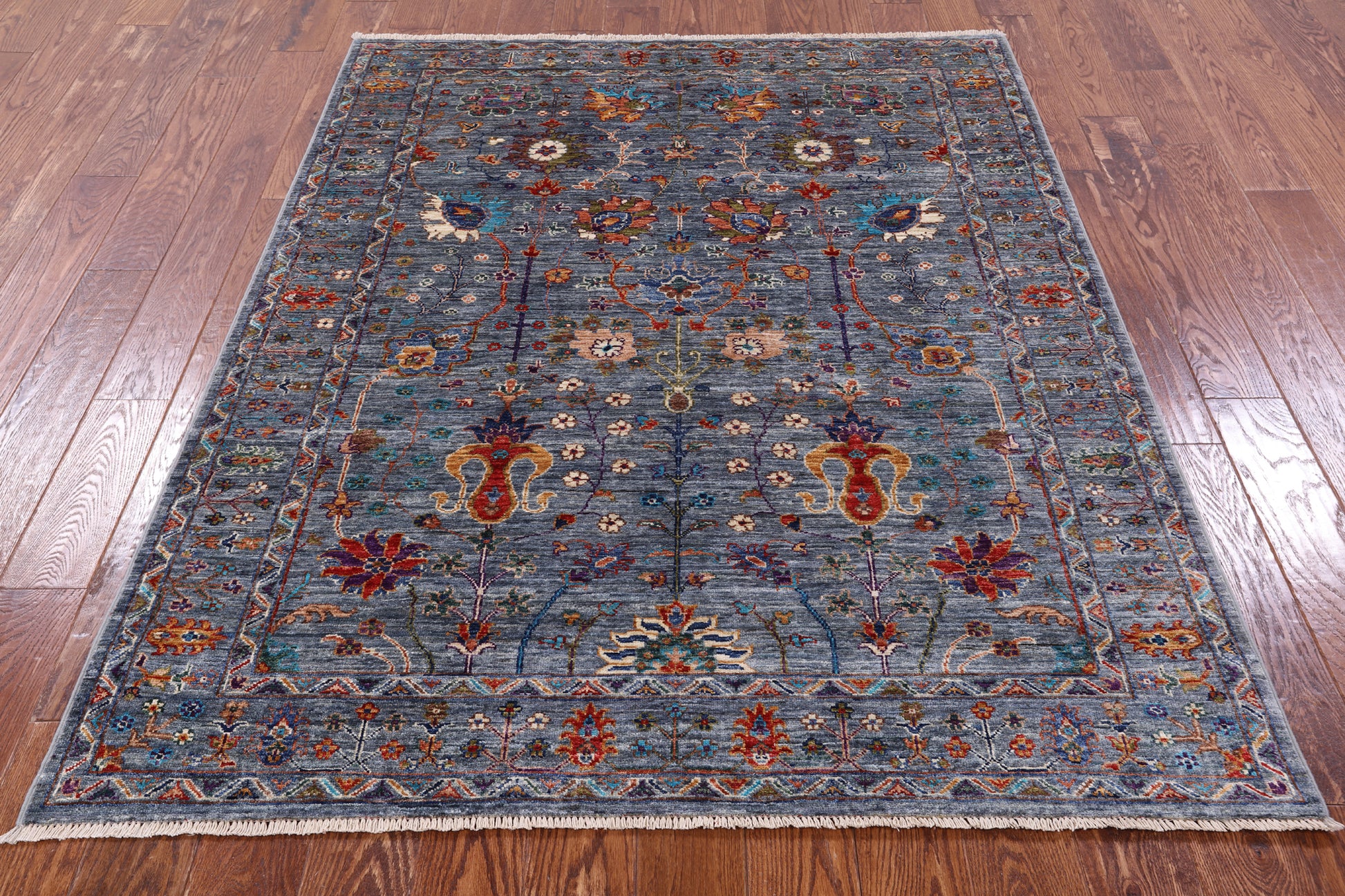 Peshawar Hand Knotted Wool Rug - 5' 0" X 6' 5" - Golden Nile