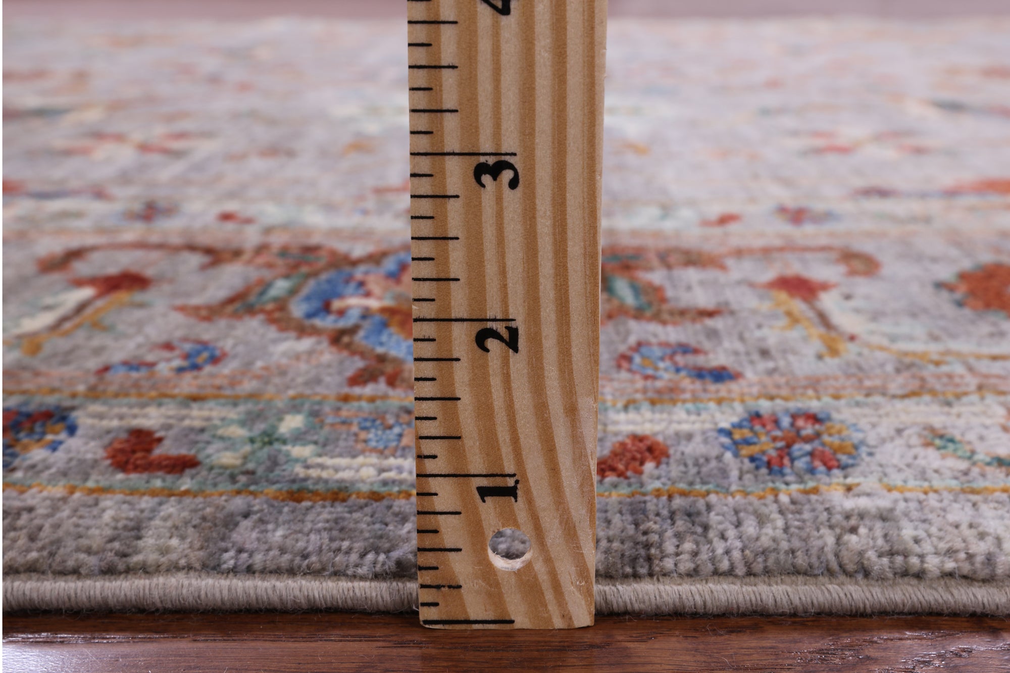 Peshawar Hand Knotted Wool Rug - 5' 2" X 6' 11" - Golden Nile