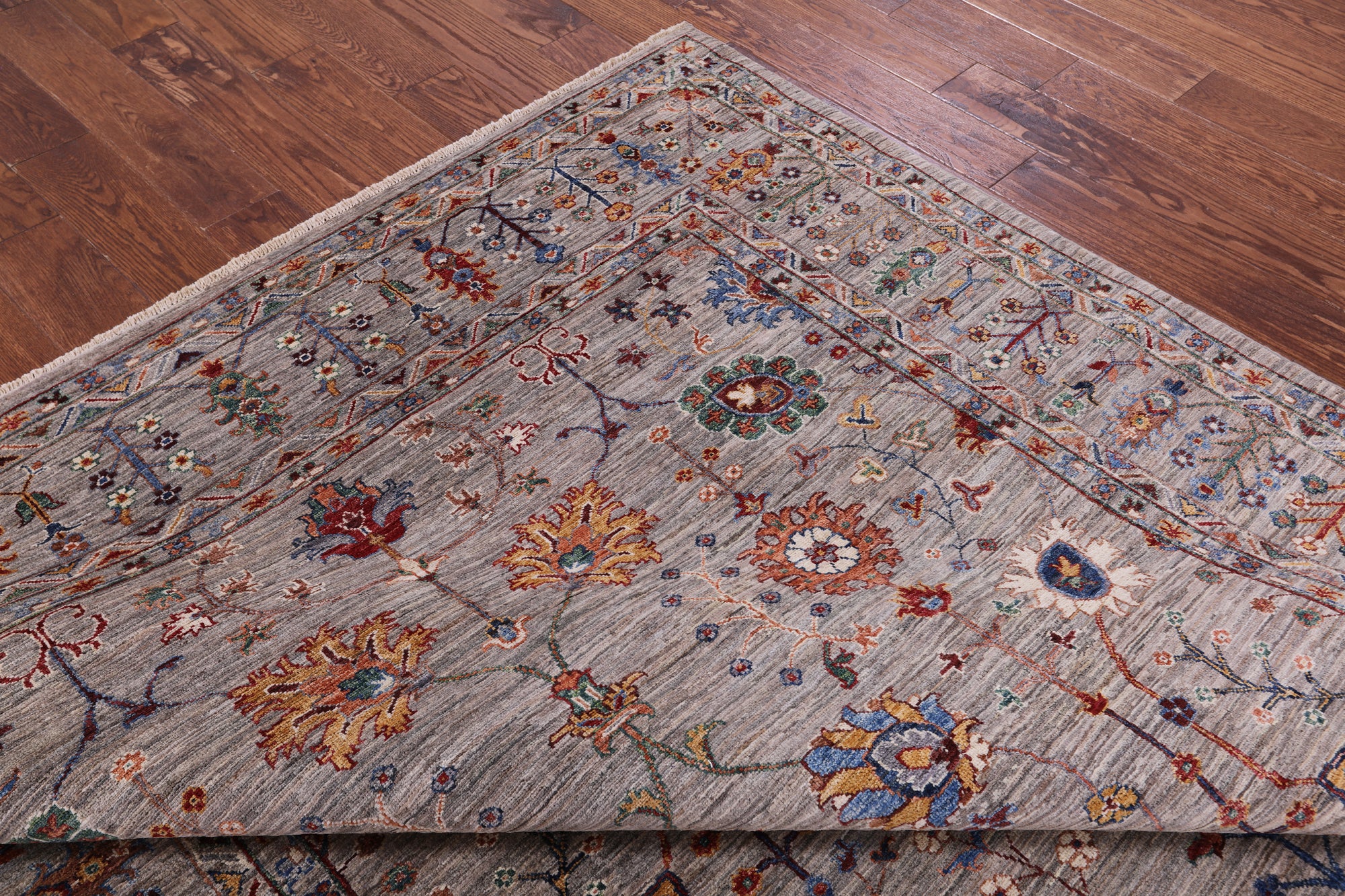 Peshawar Hand Knotted Wool Rug - 6' 9" X 9' 7" - Golden Nile