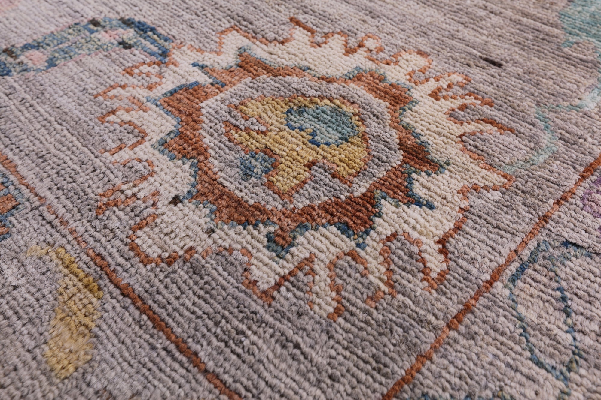 Grey Turkish Oushak Hand Knotted Wool Rug - 7' 11" X 9' 9" - Golden Nile