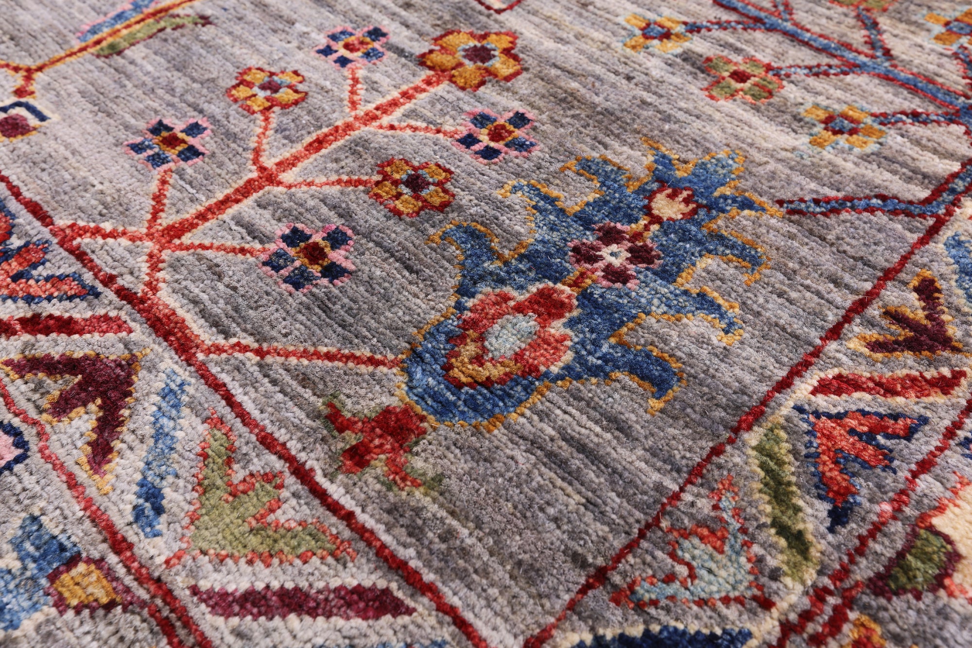 Peshawar Hand Knotted Wool Rug - 8' 11" X 11' 7" - Golden Nile