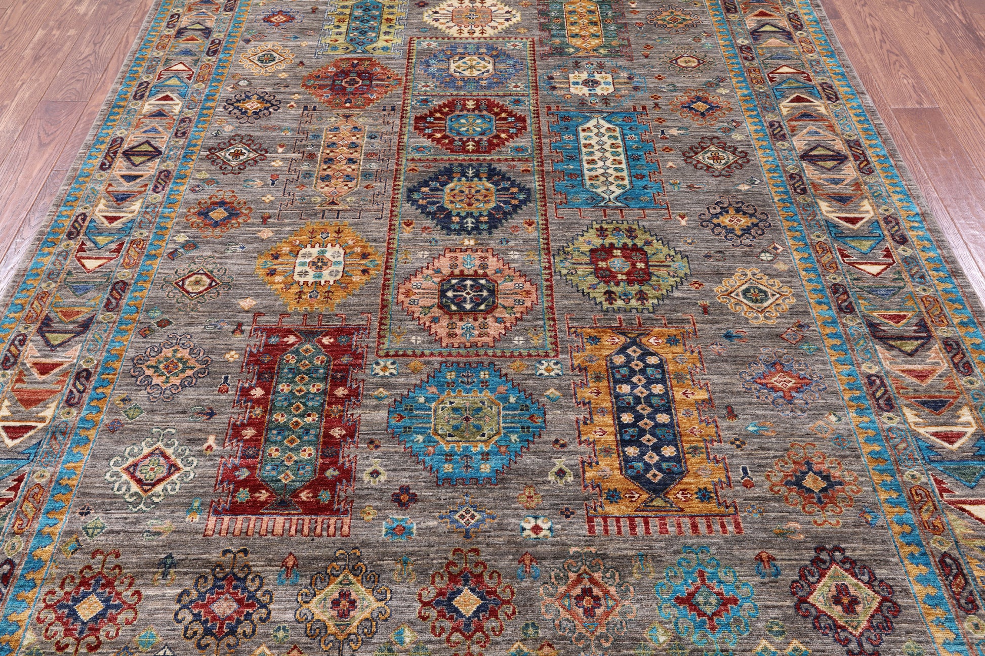 Turkmen Ersari Hand Knotted Wool Rug - 6' 10" X 10' 1" - Golden Nile