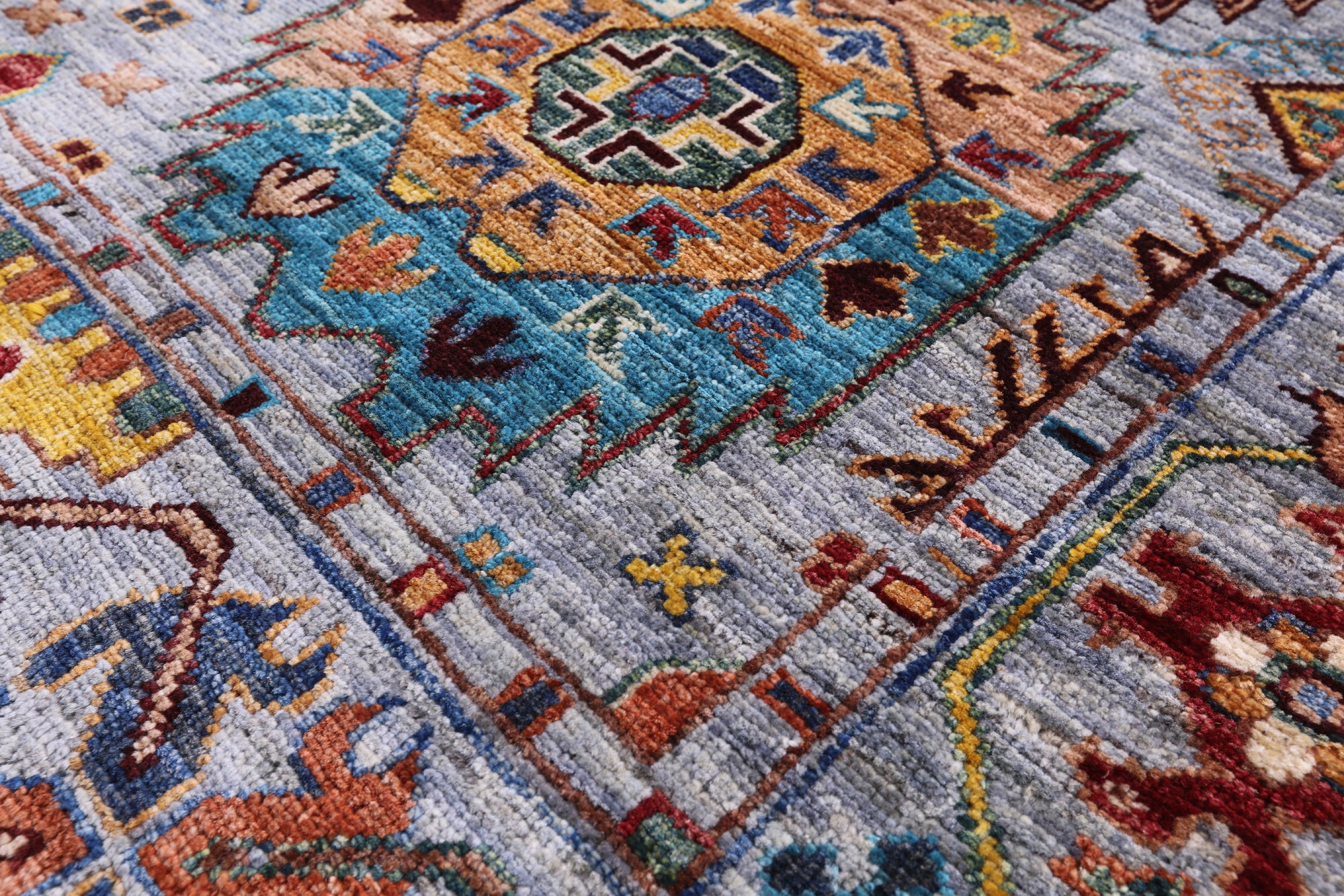 Grey Turkmen Ersari Hand Knotted Wool Rug - 4' 11" X 6' 8" - Golden Nile