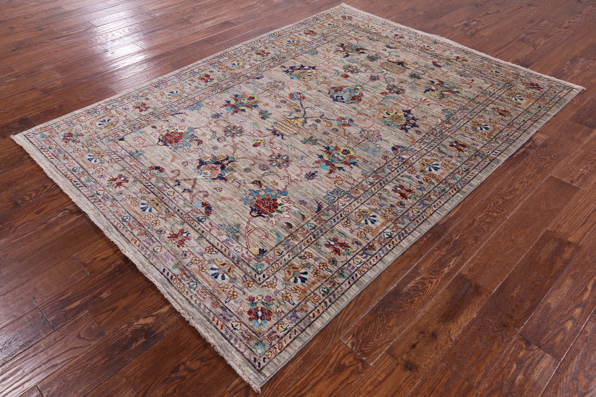 Peshawar Hand Knotted Wool Rug - 5' 8" X 7' 8" - Golden Nile