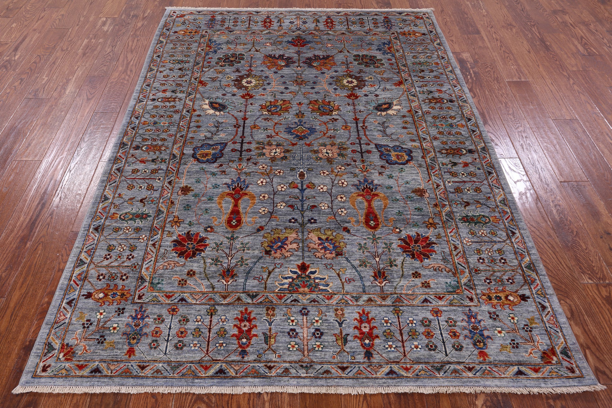 Peshawar Hand Knotted Wool Rug - 5' 9" X 7' 9" - Golden Nile
