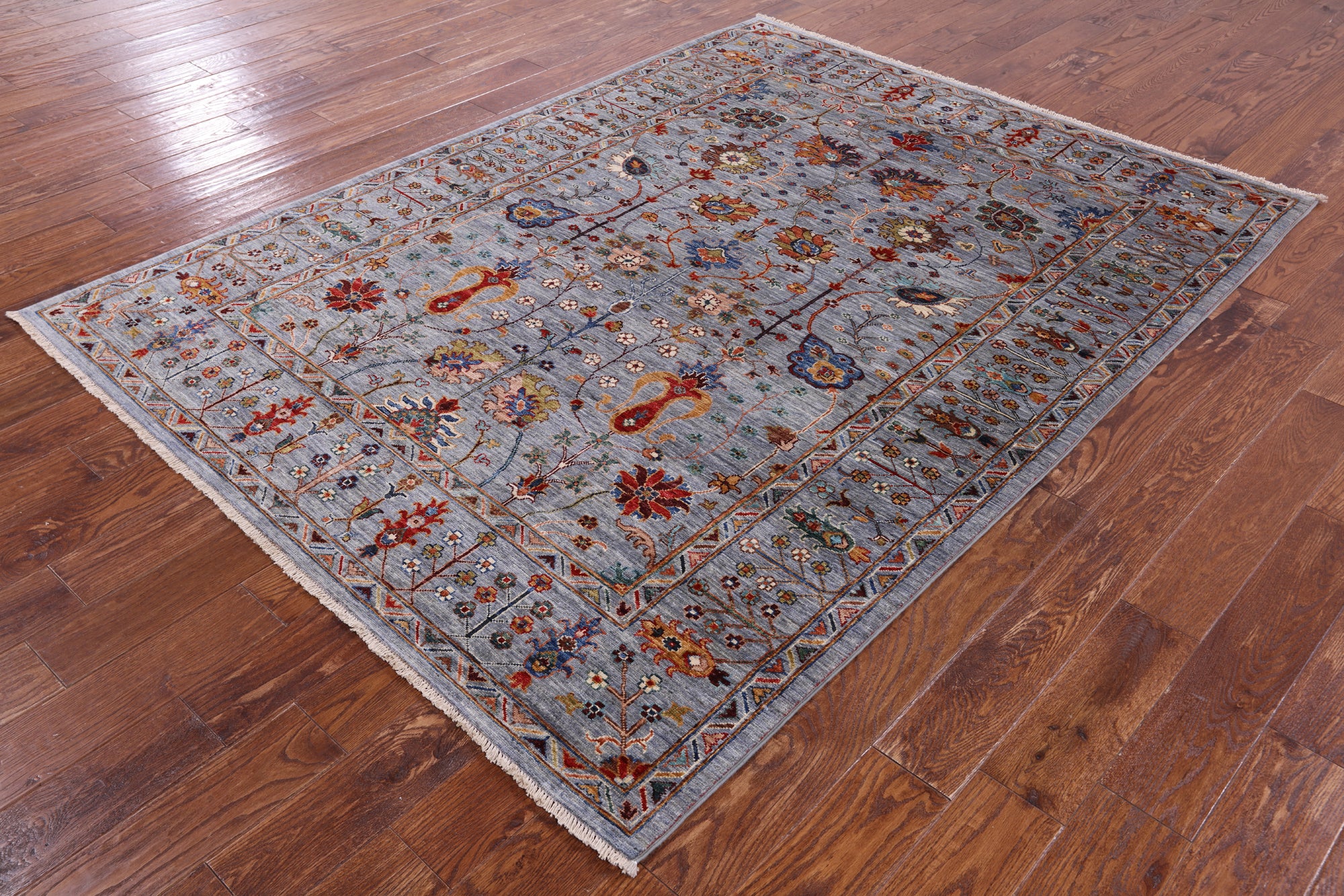 Peshawar Hand Knotted Wool Rug - 5' 9" X 7' 9" - Golden Nile
