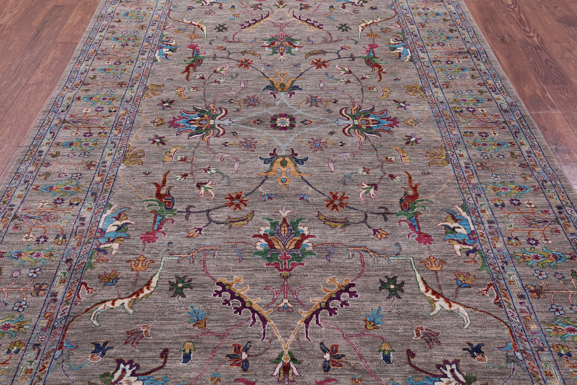 Peshawar Hand Knotted Wool Rug - 6' 7" X 10' 0" - Golden Nile