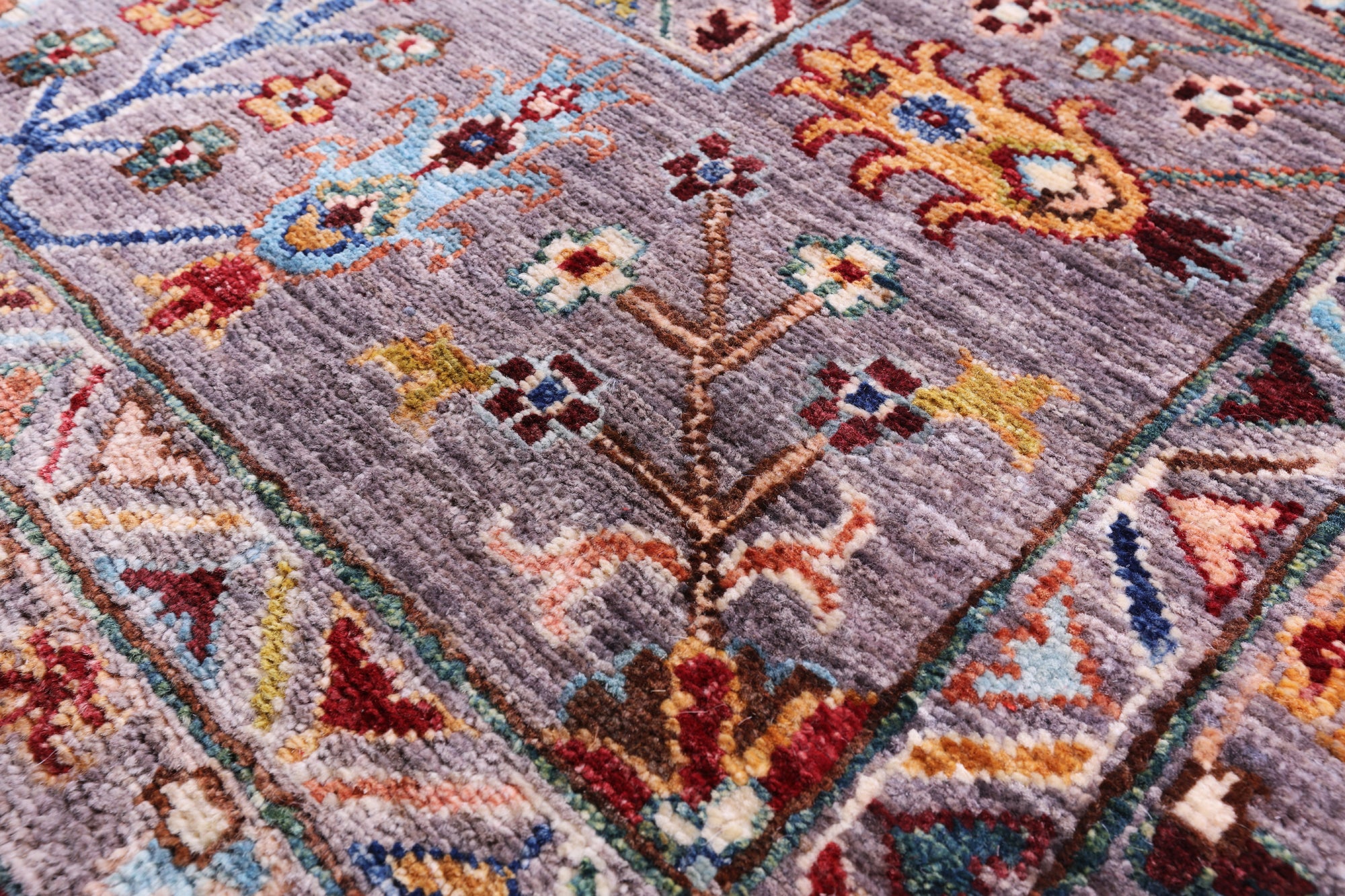 Peshawar Hand Knotted Wool Rug - 6' 9" X 9' 9" - Golden Nile