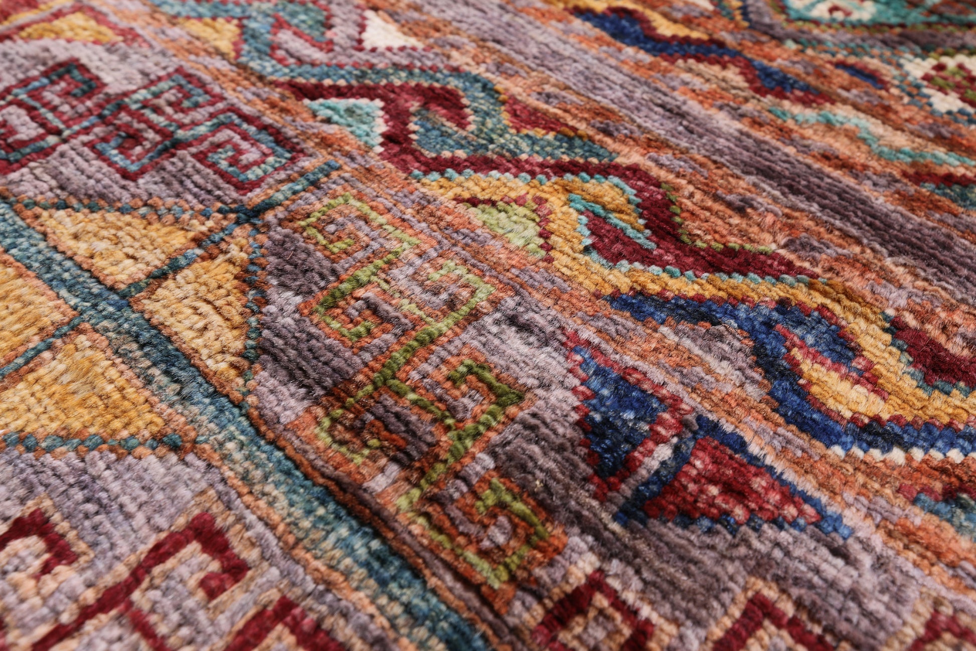Khorjin Persian Gabbeh Handmade Wool Rug - 6' 11" X 9' 9" - Golden Nile