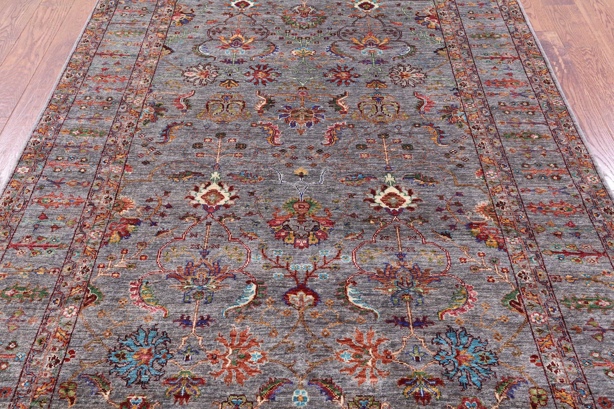 Grey Peshawar Hand Knotted Wool Rug - 5' 8" X 8' 0" - Golden Nile