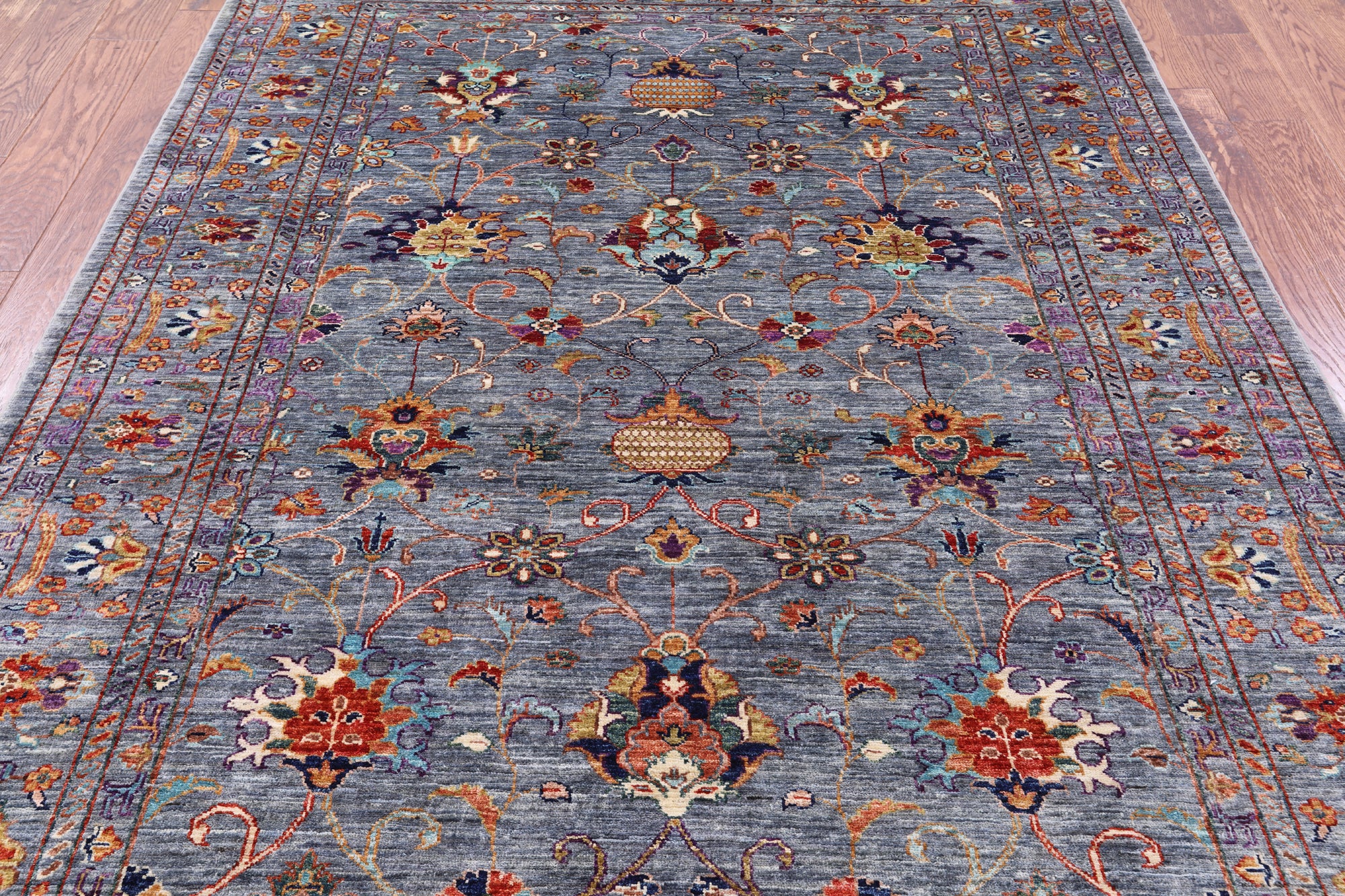 Peshawar Handmade Wool Rug - 5' 9" X 7' 9" - Golden Nile