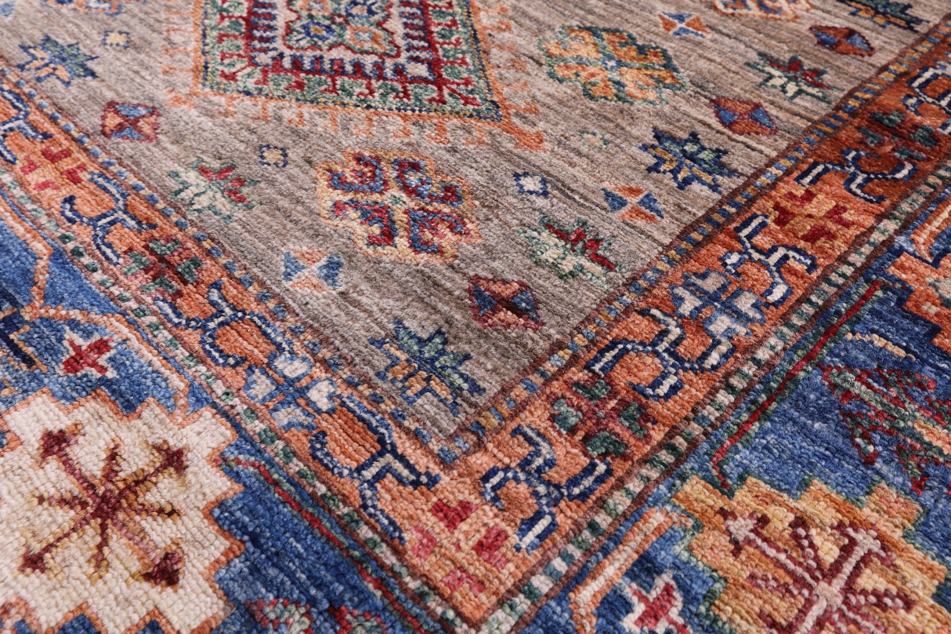 Super Kazak Hand Knotted Wool Rug - 5' 8" X 7' 10" - Golden Nile