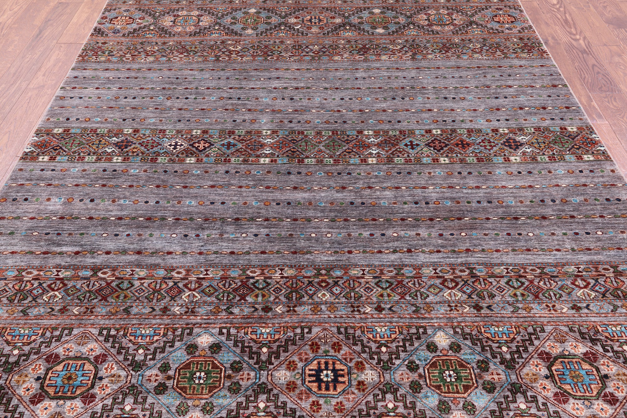 Khorjin Persian Gabbeh Hand Knotted Wool Rug - 6' 10" X 9' 9" - Golden Nile