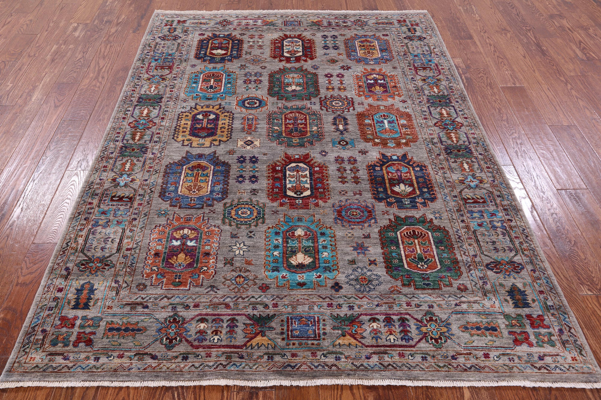 Turkmen Ersari Hand Knotted Wool Rug - 5' 9" X 7' 9" - Golden Nile