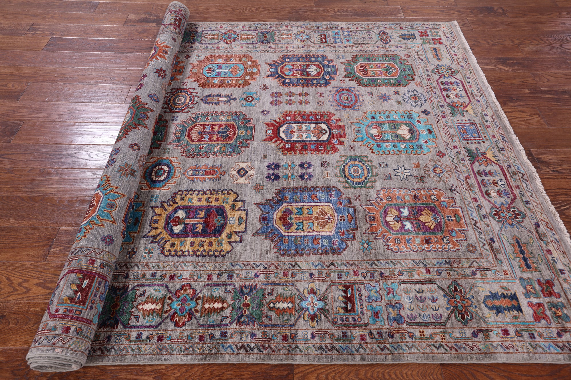 Turkmen Ersari Hand Knotted Wool Rug - 5' 9" X 7' 9" - Golden Nile