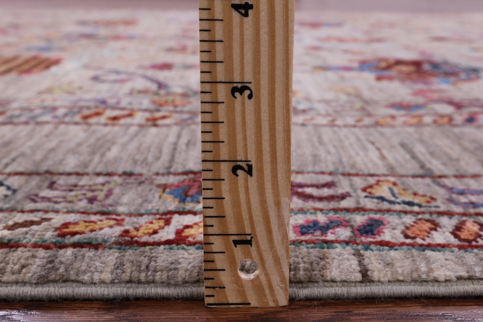 Peshawar Hand Knotted Wool Rug - 5' 7" X 7' 9" - Golden Nile