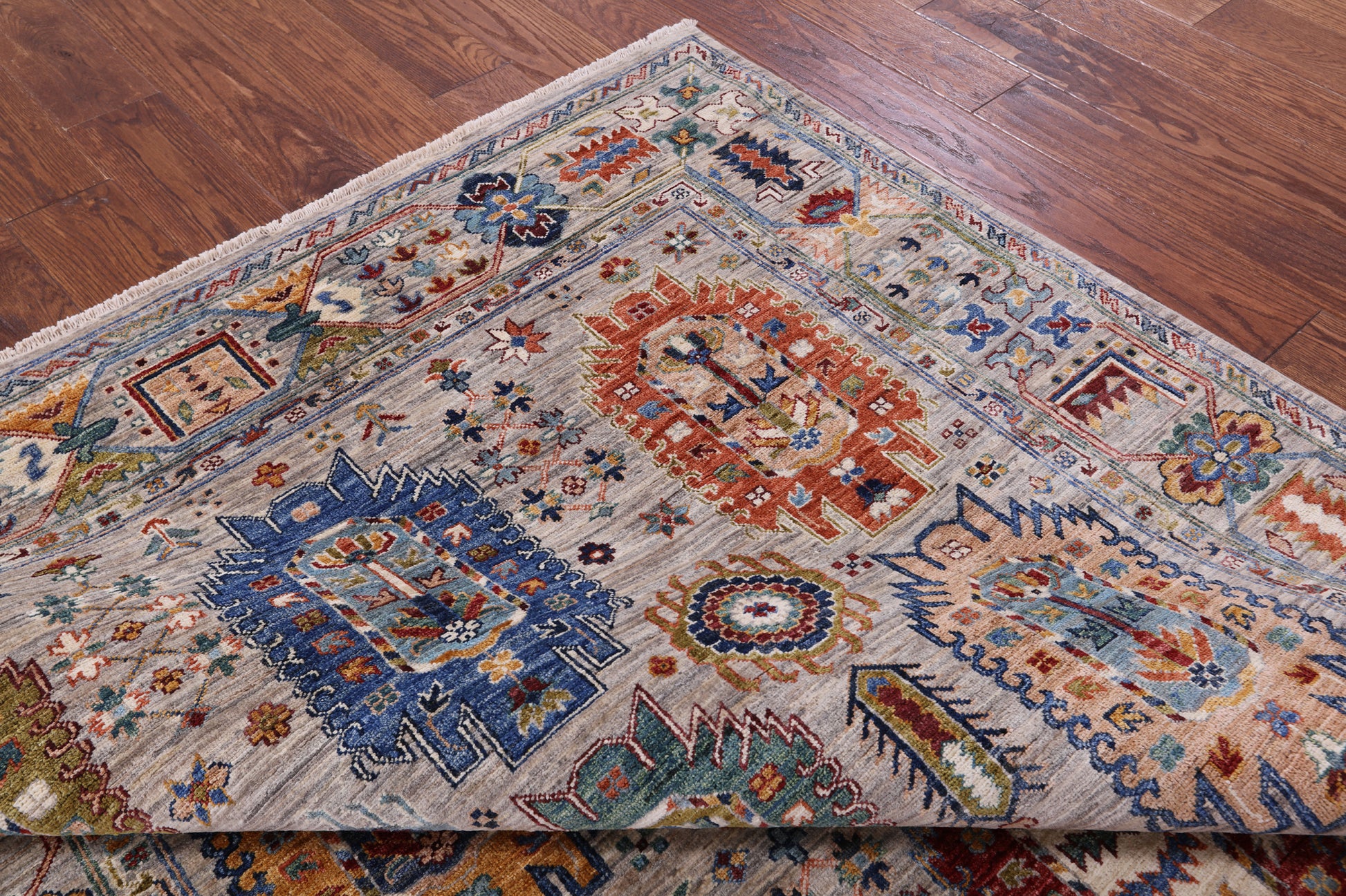 Turkmen Ersari Hand Knotted Wool Rug - 5' 6" X 7' 7" - Golden Nile