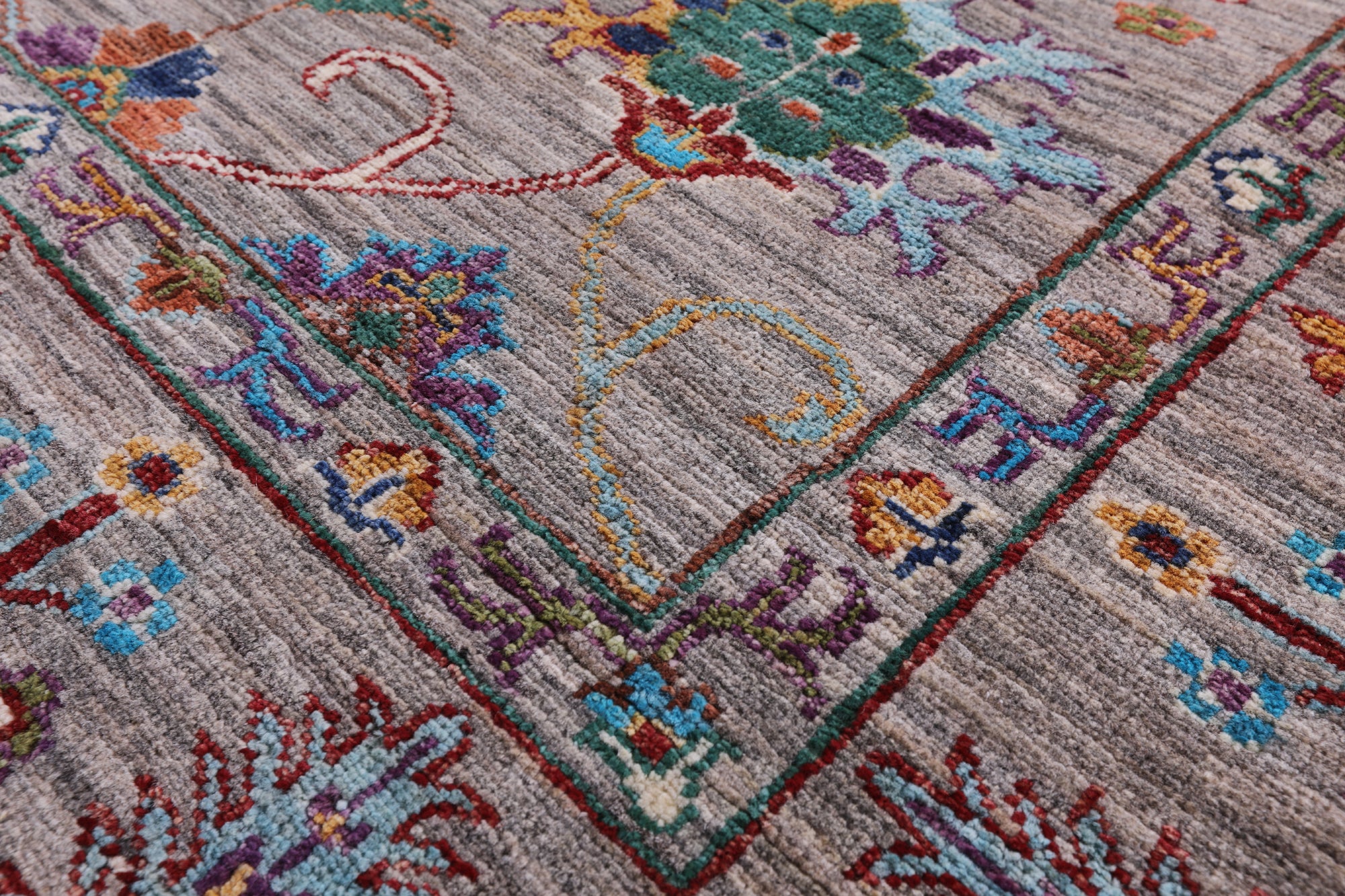 Peshawar Handmade Wool Rug - 5' 0" X 6' 6" - Golden Nile