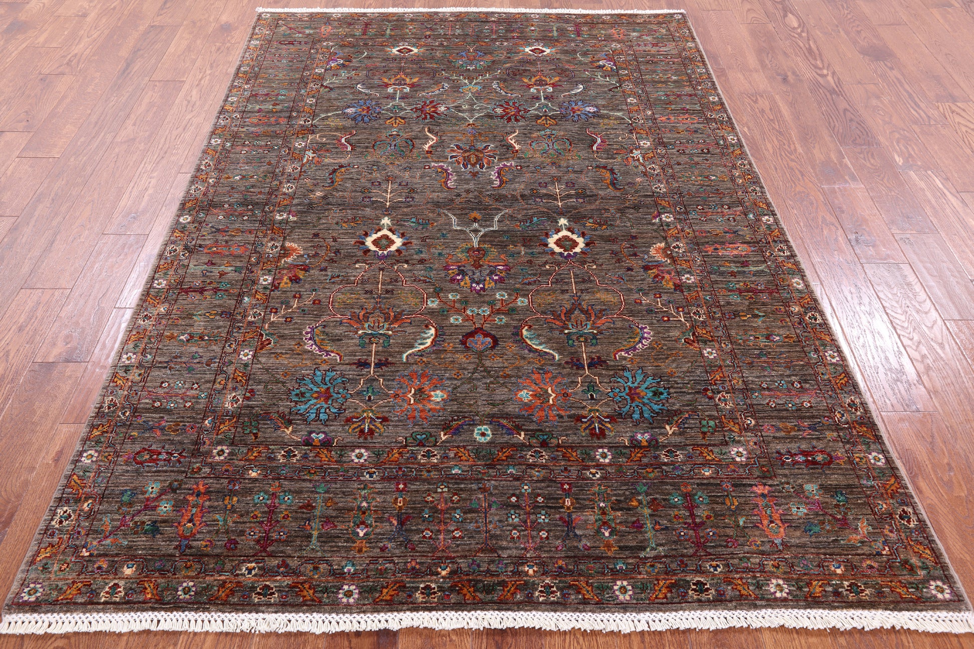 Peshawar Handmade Wool Rug - 5' 7" X 7' 11" - Golden Nile