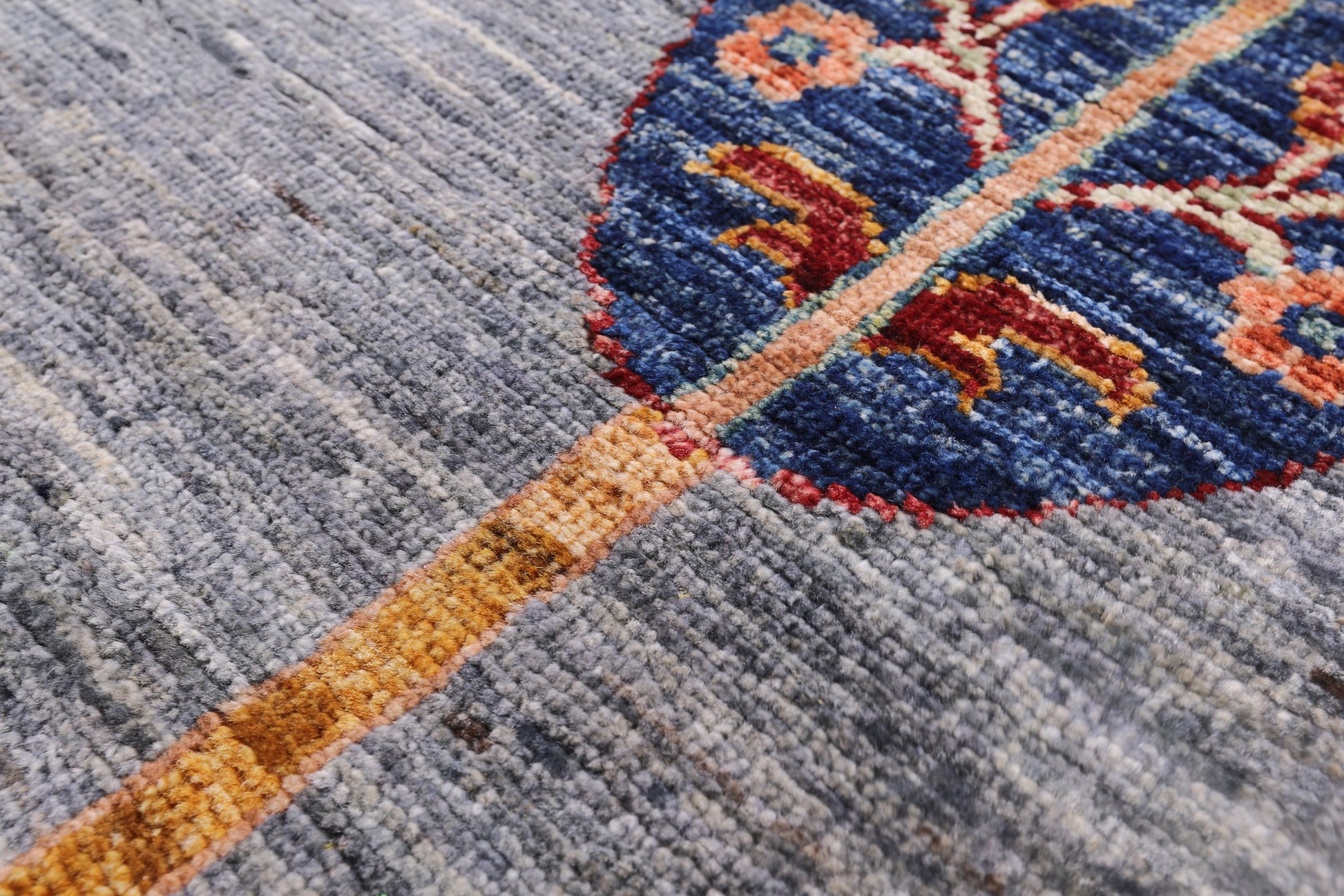 Persian Gabbeh Handmade Wool Rug - 5' 7" X 8' 1" - Golden Nile