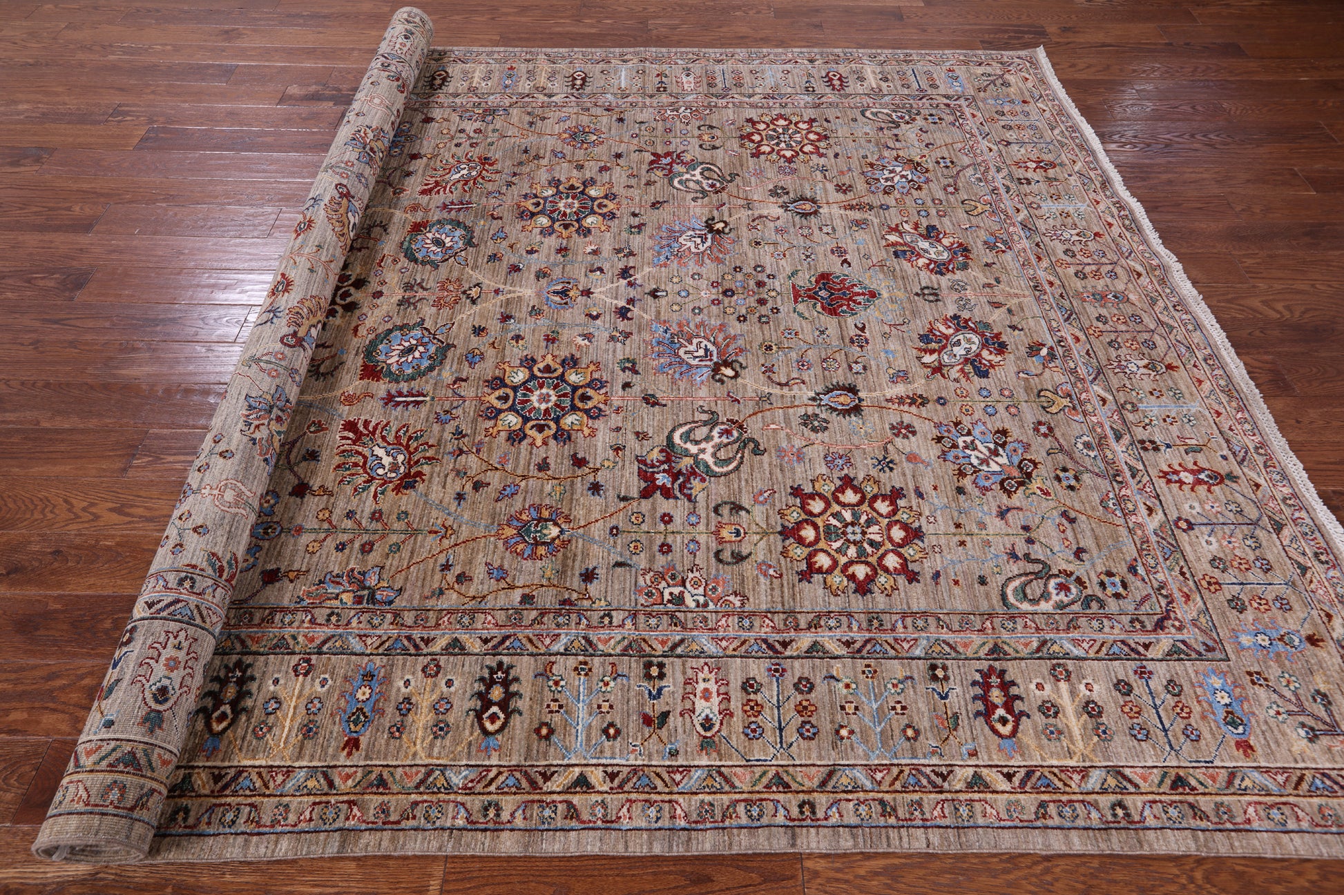 Peshawar Hand Knotted Wool Rug - 8' 2" X 11' 4" - Golden Nile