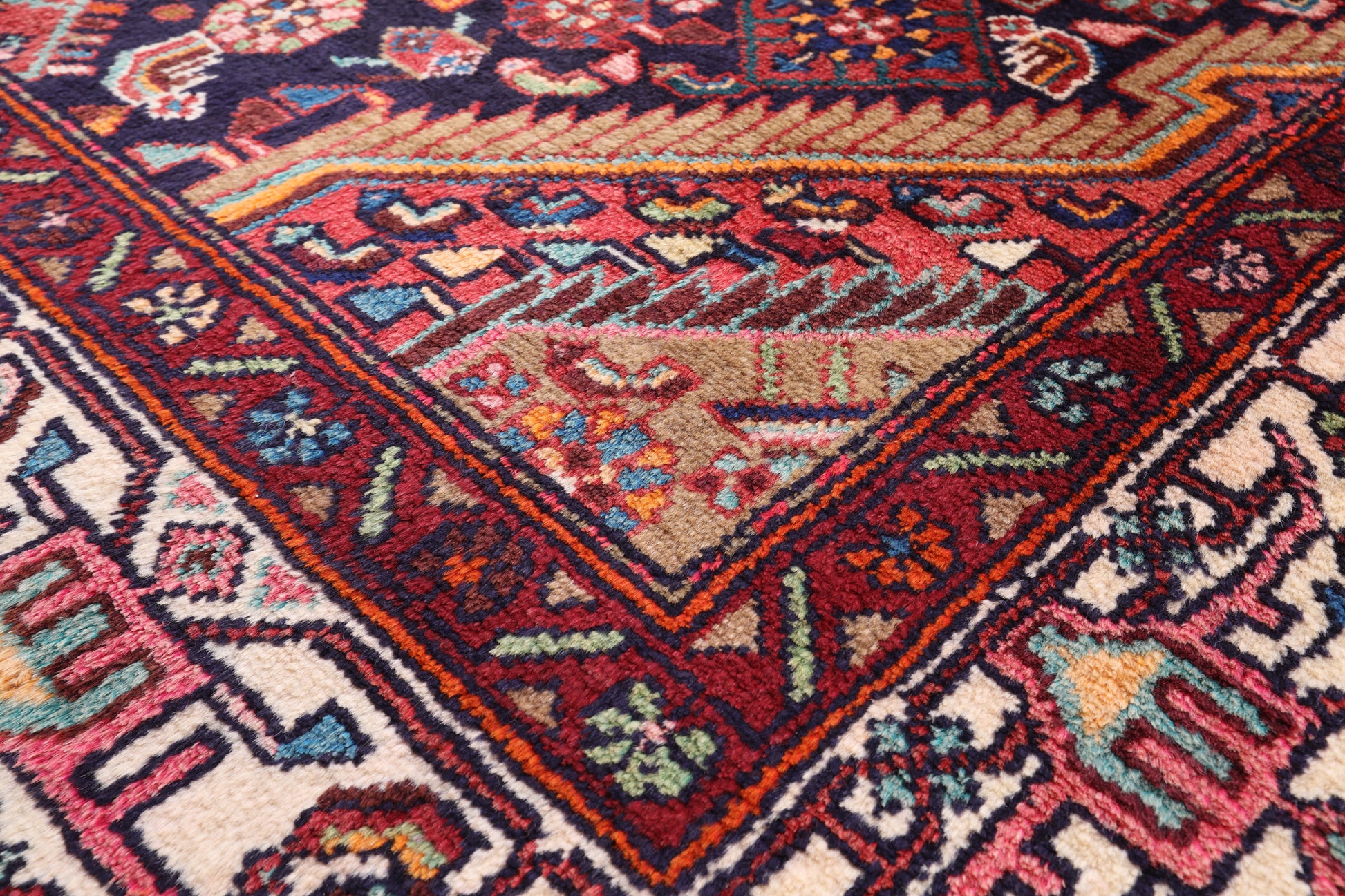 New Persian Hamadan Handmade Area Rug - 5' 2" X 10' 0" - Golden Nile