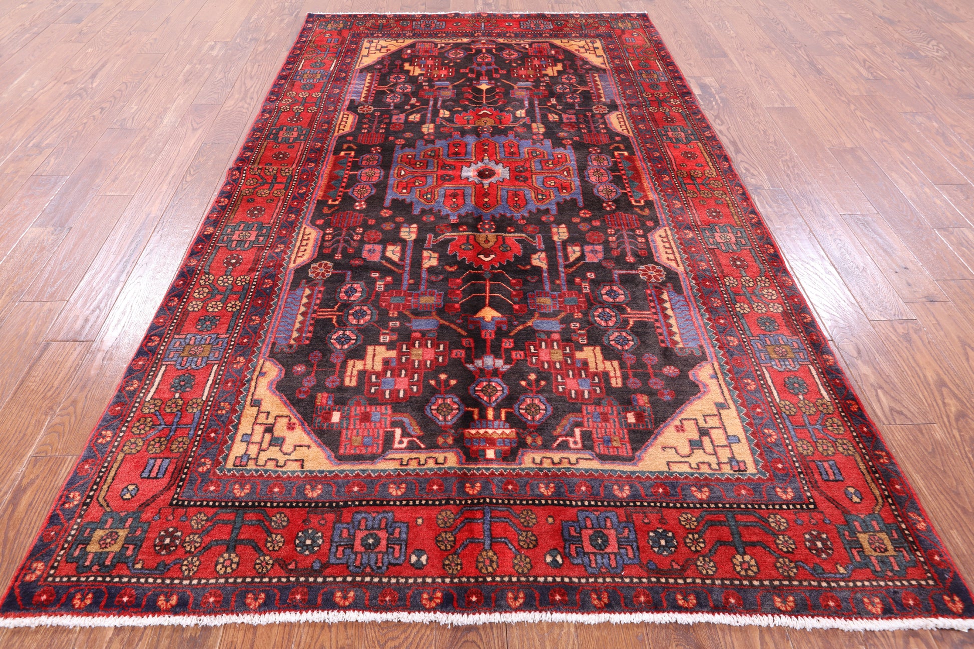 New Persian Nahavand Hand Knotted Wool Rug - 5' 10" X 9' 10" - Golden Nile