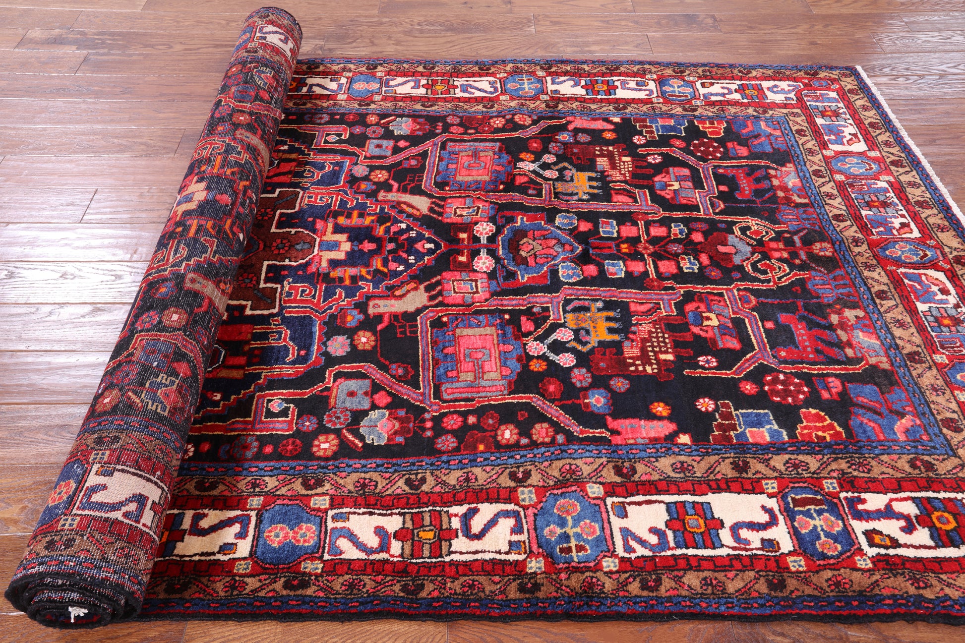 Black New Authentic Persian Handmade Area Rug - 5' 5" X 11' 0" - Golden Nile