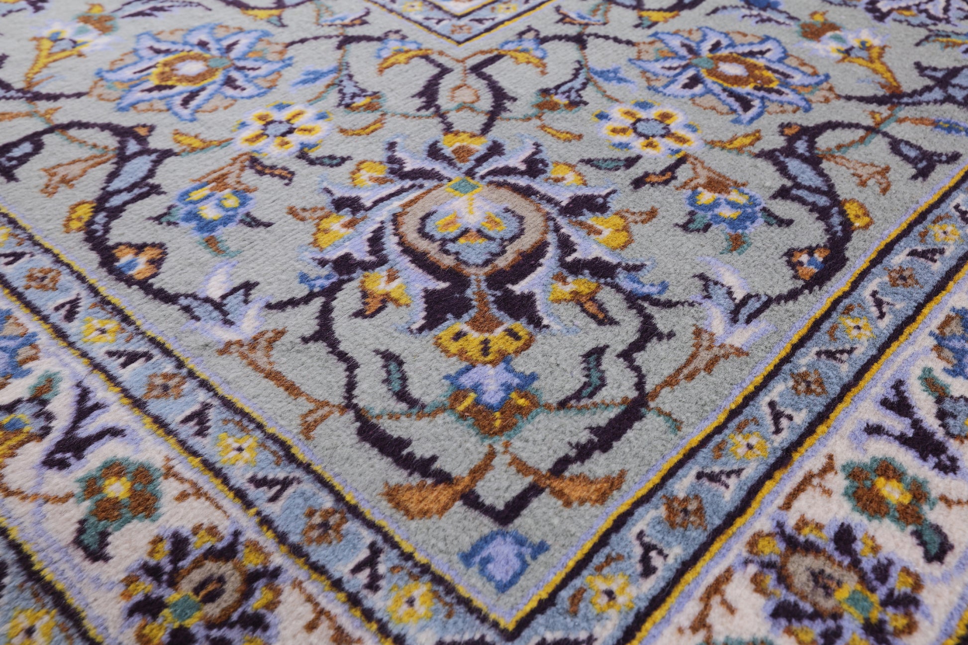 New Authentic Persian Kashan Area Rug - 9' 4" X 12' 8" - Golden Nile