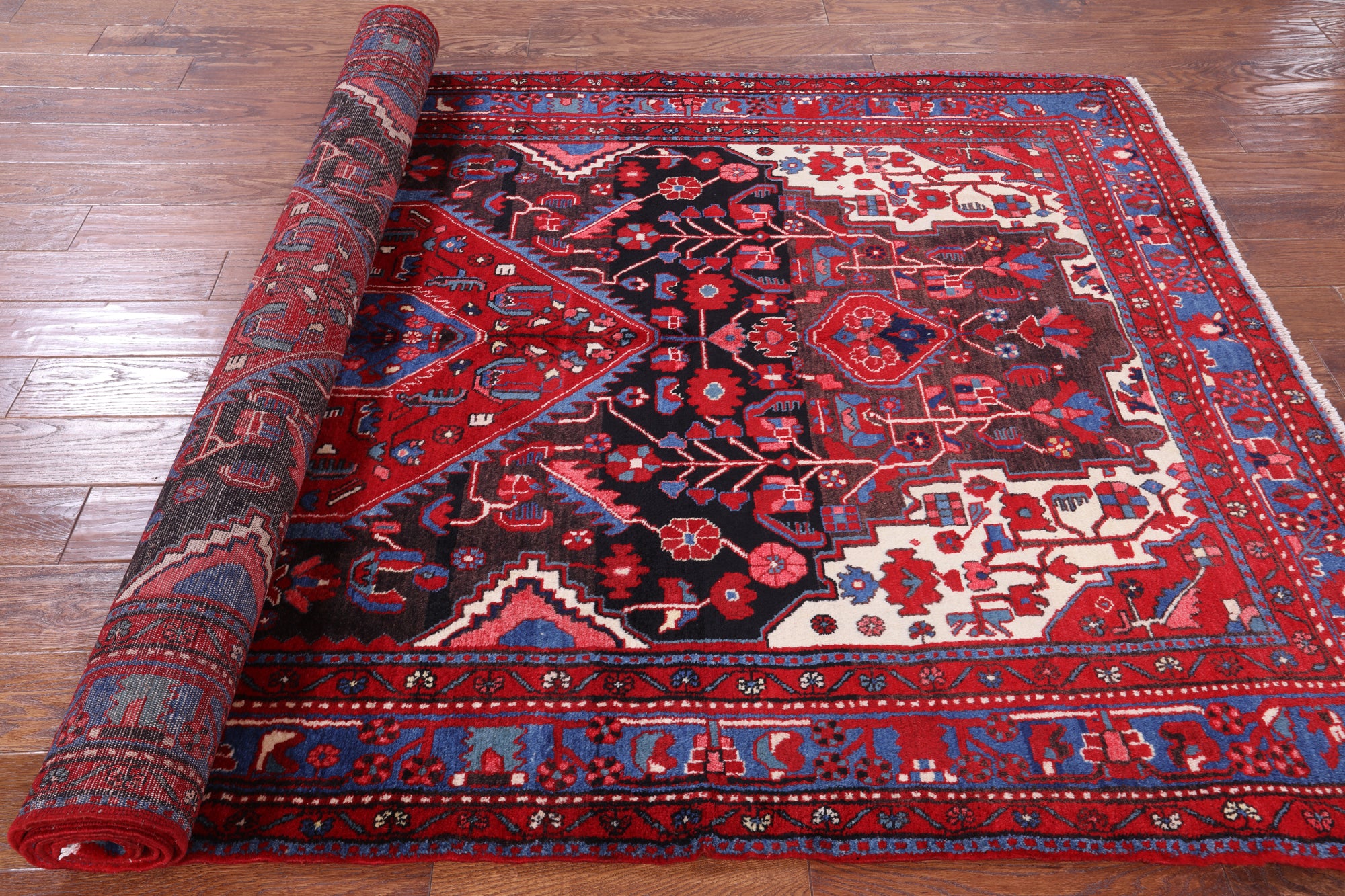 Black New Authentic Persian Nahavand Area Rug - 5' 3" X 9' 5" - Golden Nile