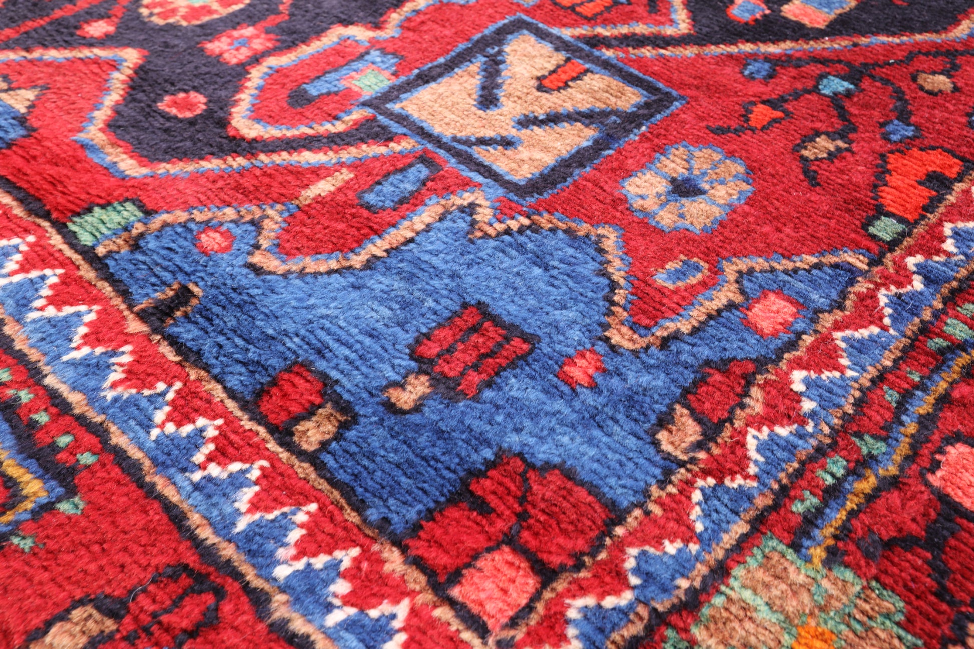 Runner Hand knotted New Authentic Persian Nahavand Rug - 3' 11" X 10' 11" - Golden Nile