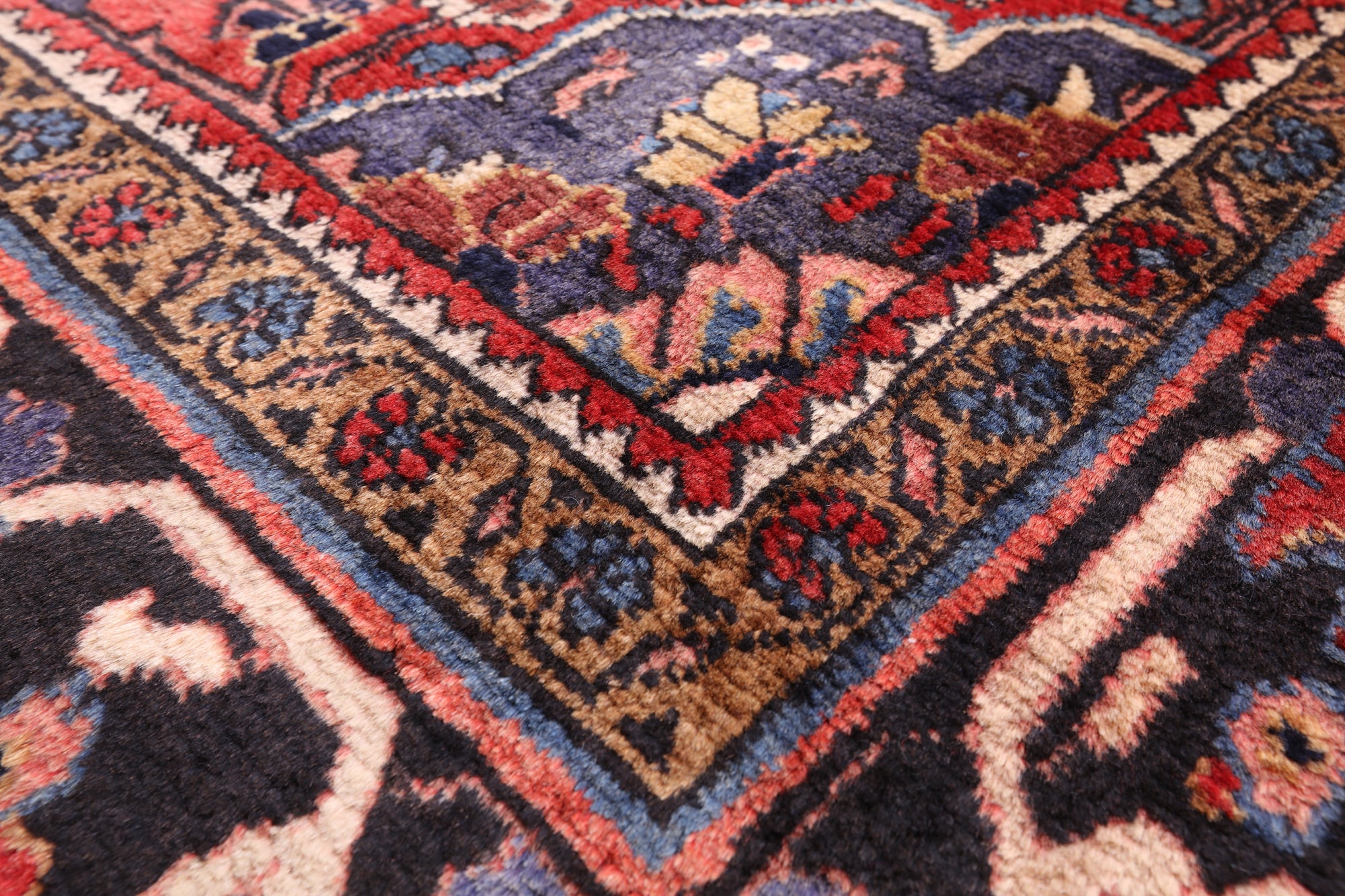 Handmade New Authentic Persian Nahavand Rug - 5' 8" X 10' 7" - Golden Nile
