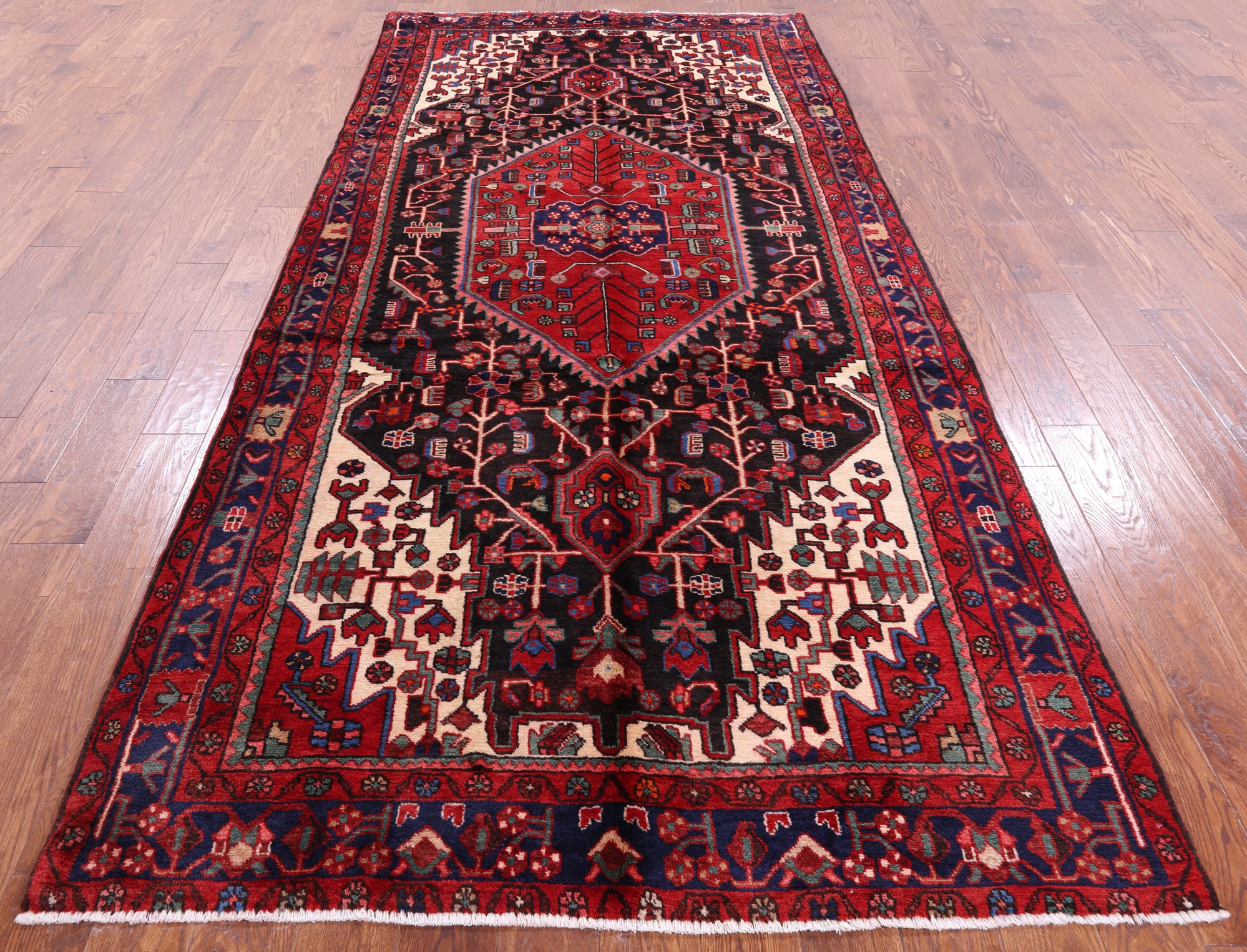 New Authentic Persian Nahavand Handmade Area Rug - 5' 2" X 10' 8" - Golden Nile