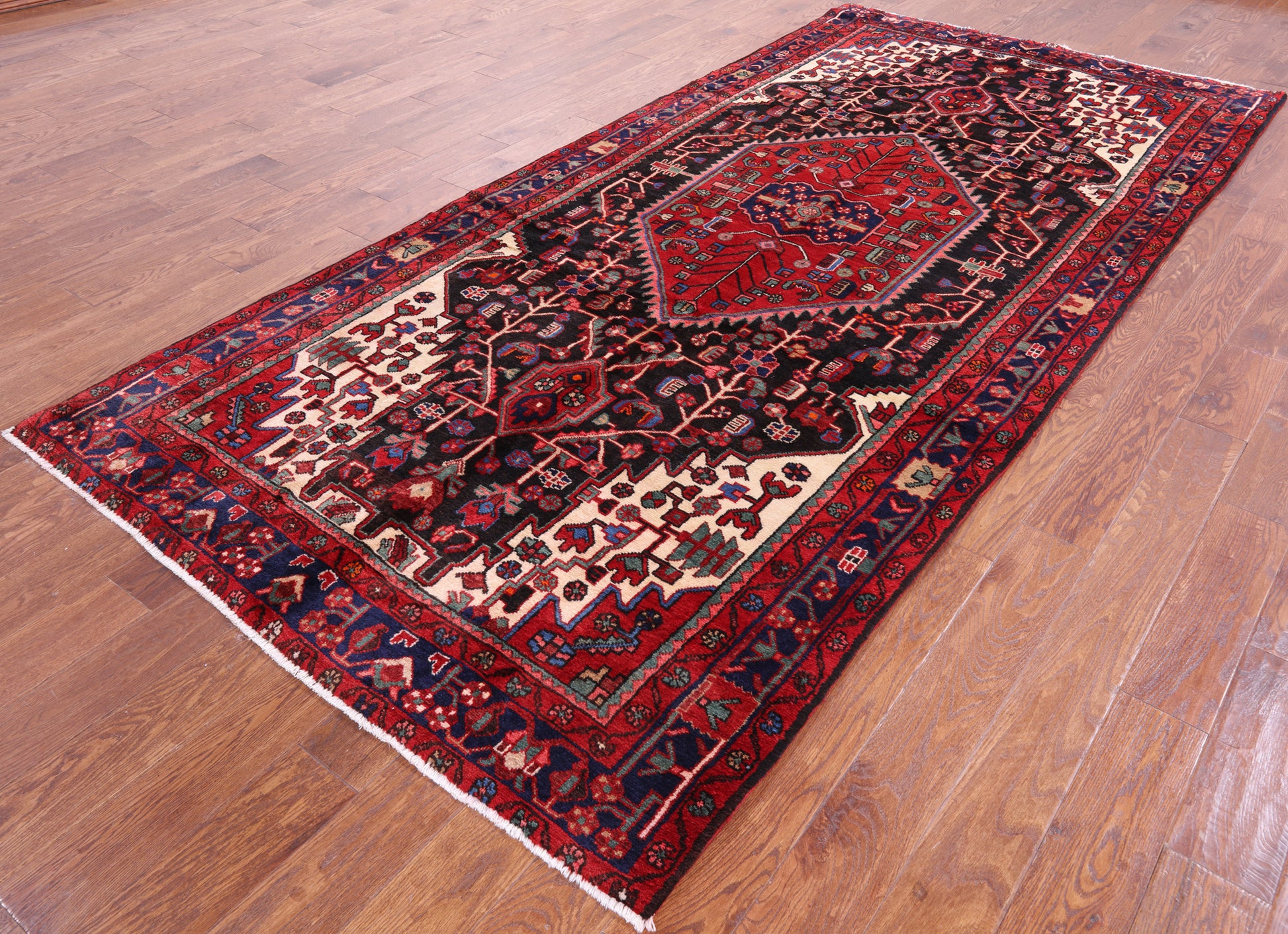 New Authentic Persian Nahavand Handmade Area Rug - 5' 2" X 10' 8" - Golden Nile