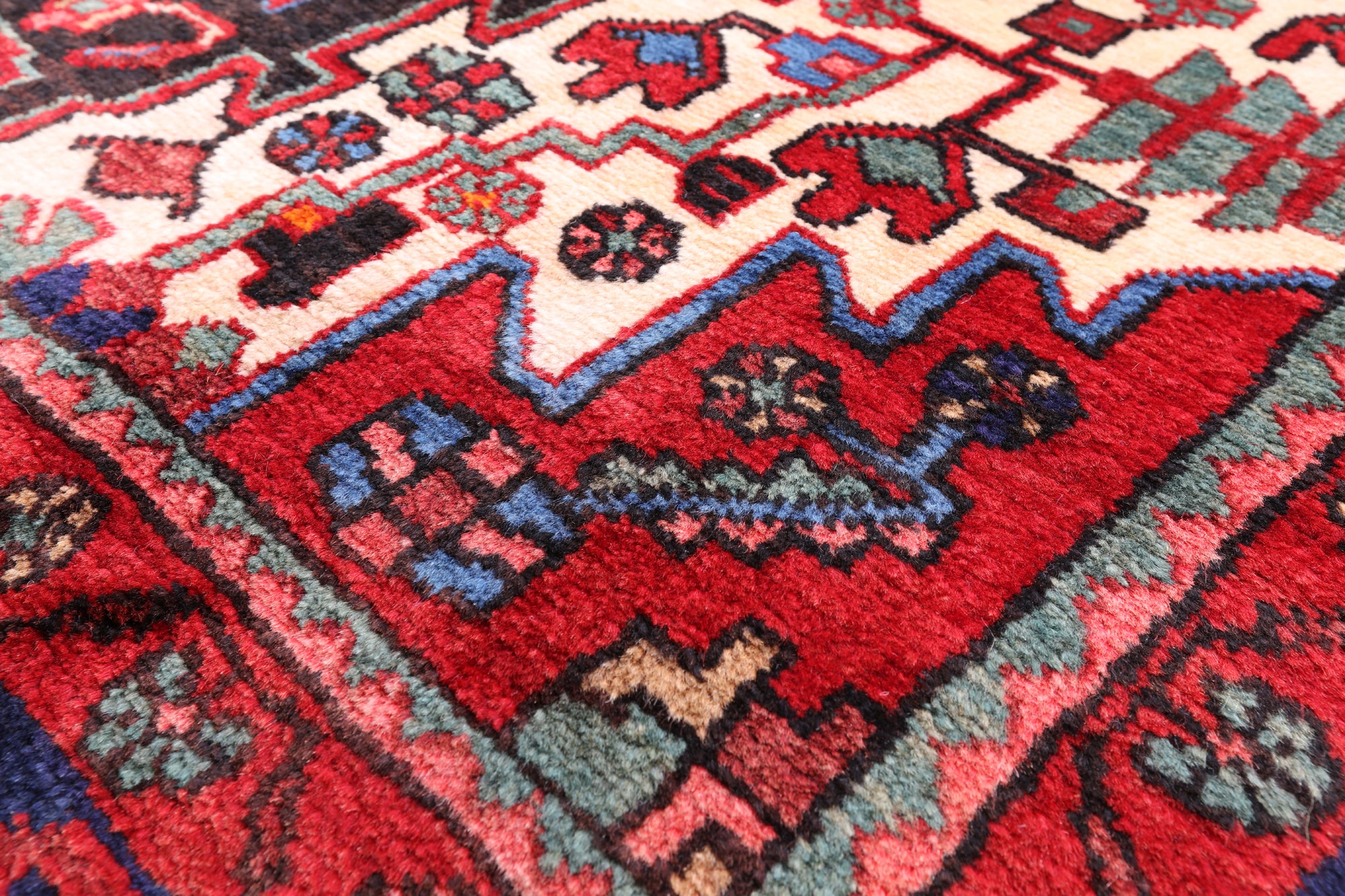 New Authentic Persian Nahavand Handmade Area Rug - 5' 2" X 10' 8" - Golden Nile