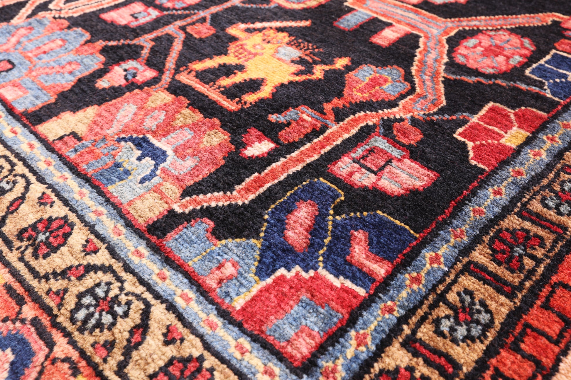 New Authentic Hand Knotted Nahavand Persian Rug - 5' 6" X 10' 4" - Golden Nile