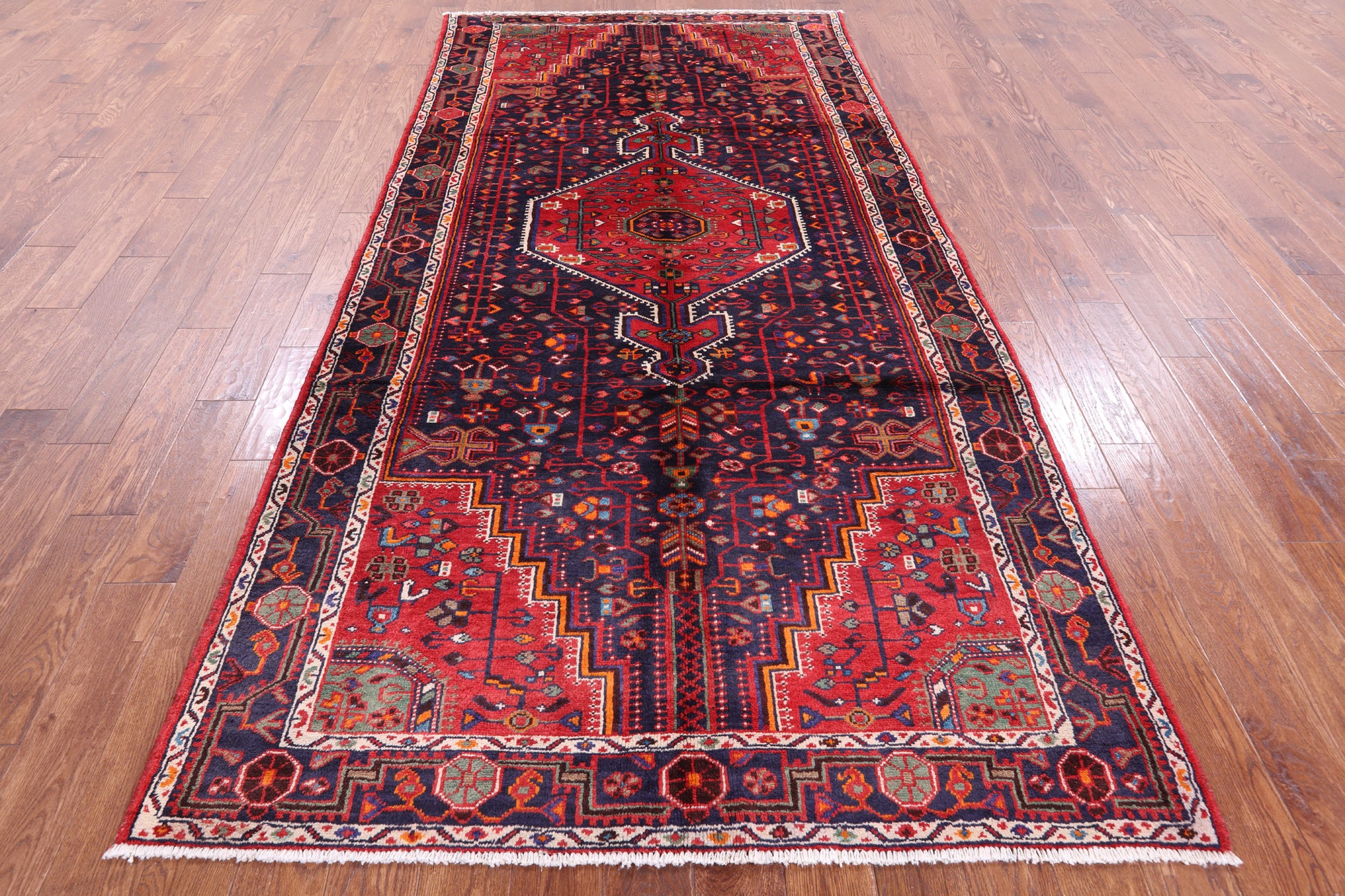 New Hand Knotted Persian Hamadan Wool Rug - 5' 2" X 10' 4" - Golden Nile