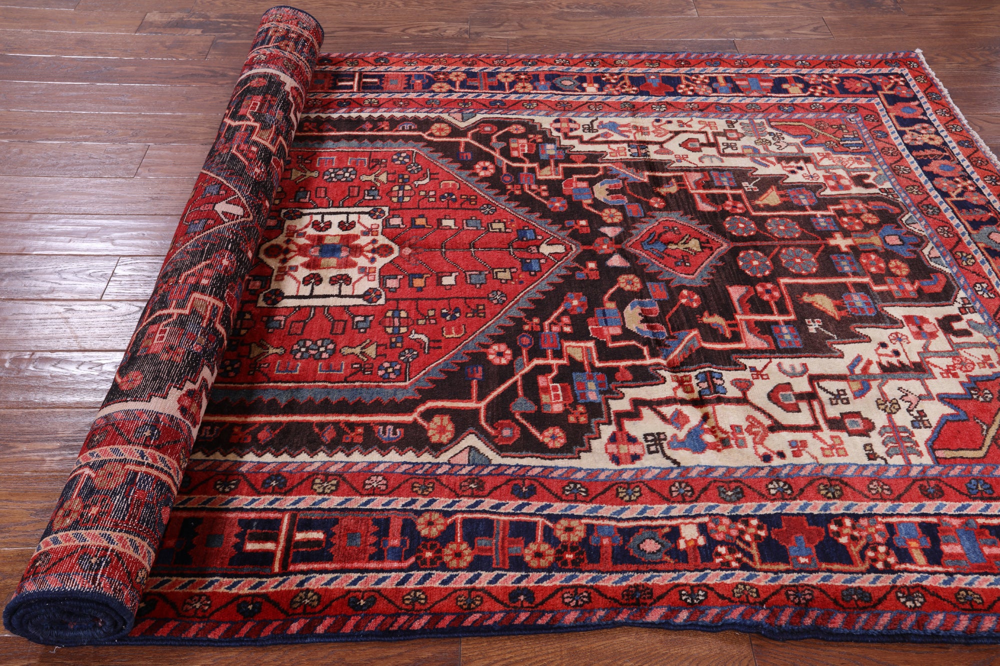 Black New Authentic Persian Handmade Nahavand Rug - 5' 3" X 9' 5" - Golden Nile