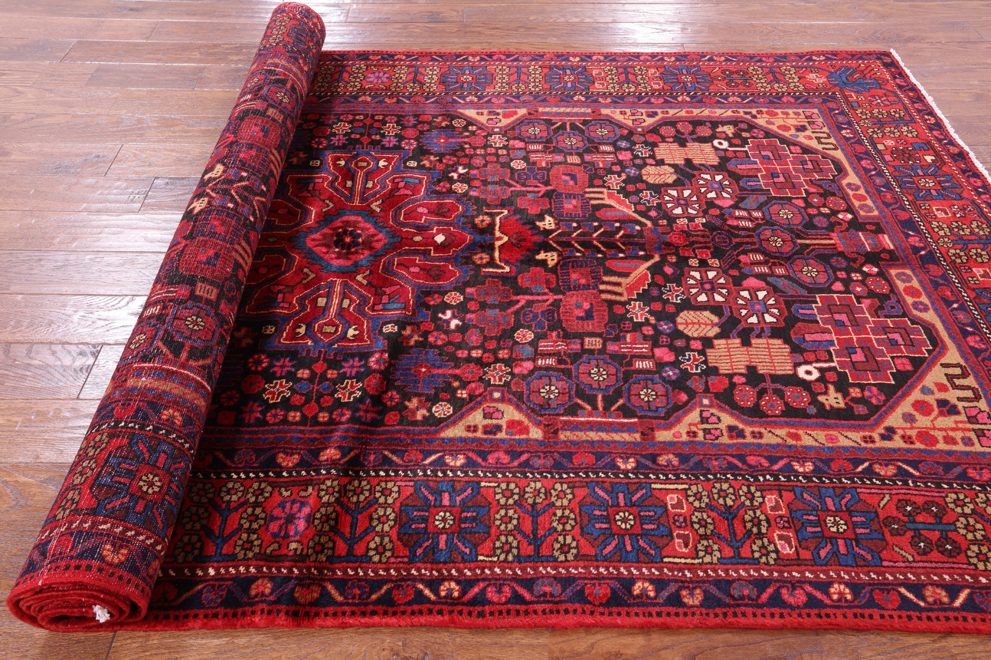 Black New Authentic Persian Nahavand Hand Knotted Rug - 5' 5" X 9' 3" - Golden Nile