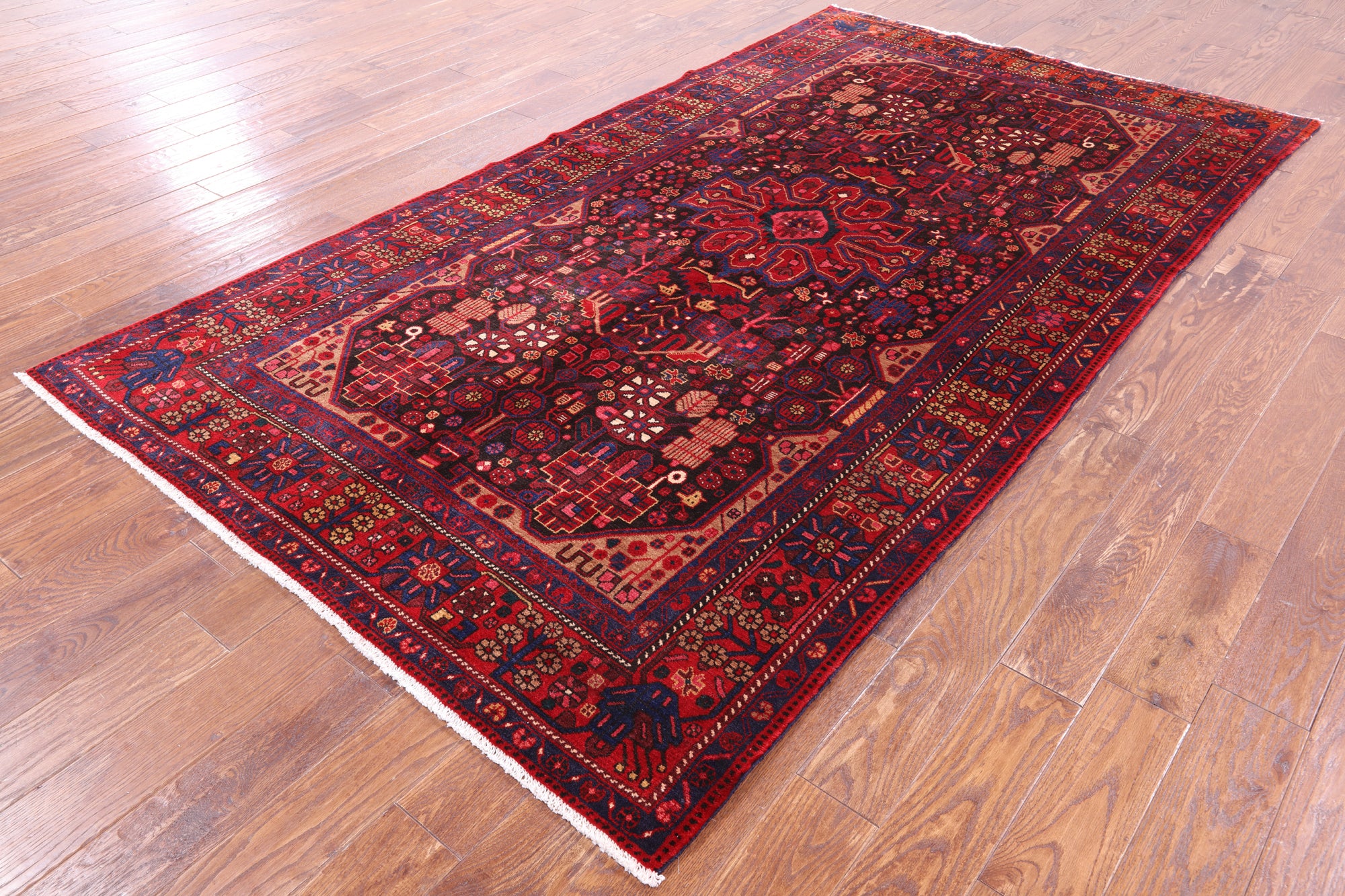 Black New Authentic Persian Nahavand Rug - 5' 5" X 9' 9" - Golden Nile