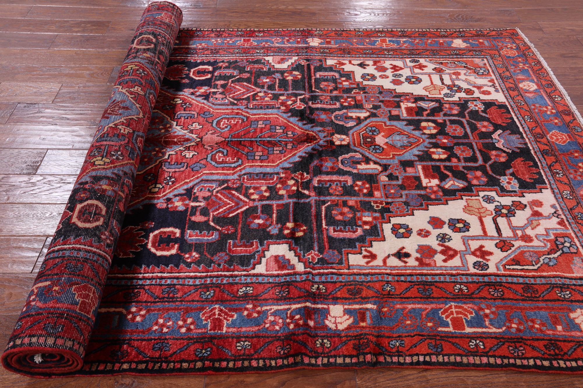 Black New Authentic Persian Nahavand Rug - 5' 4" X 10' 8" - Golden Nile