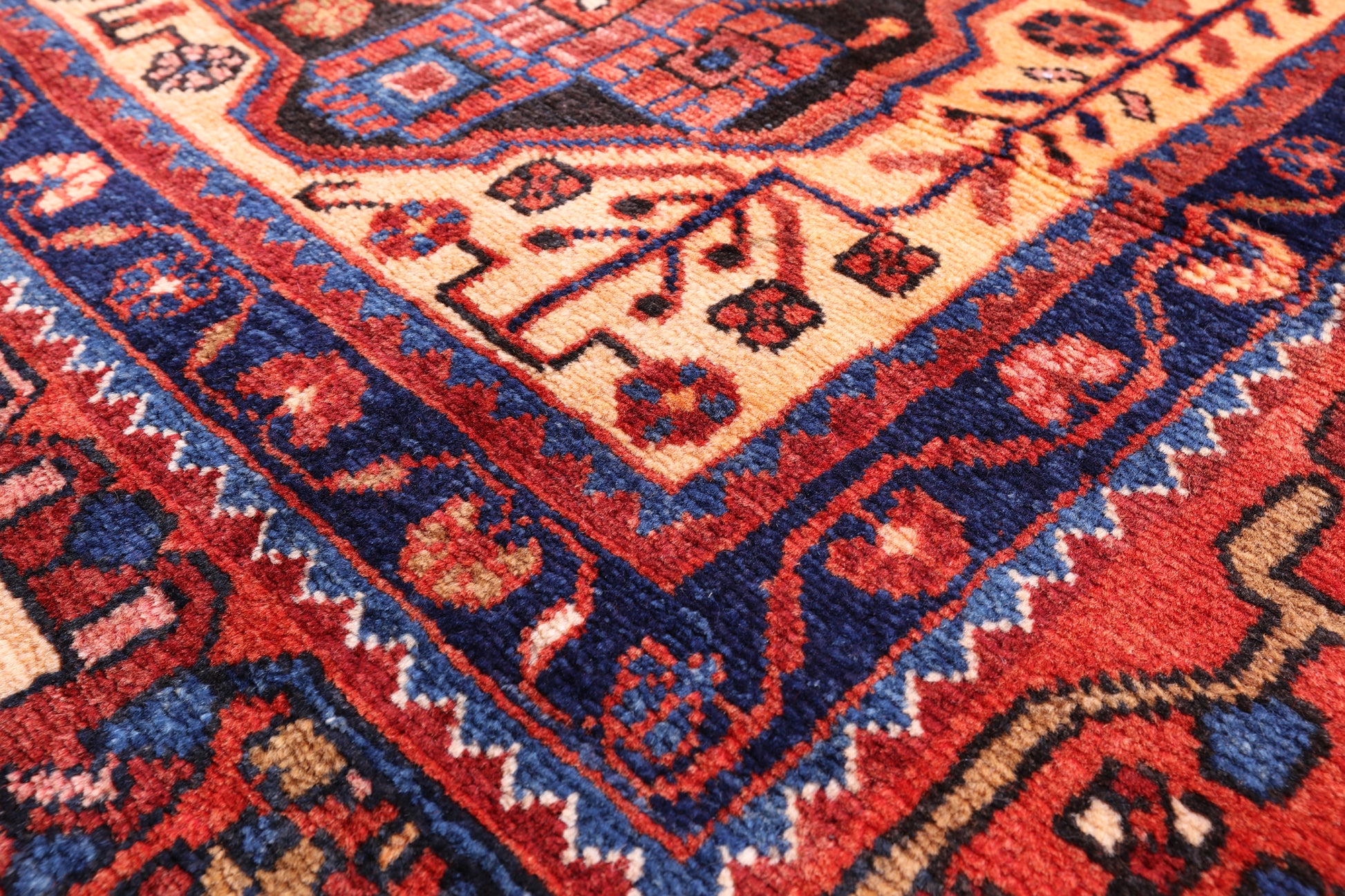 Black New Authentic Persian Nahavand Rug - 5' 2" X 10' 6" - Golden Nile
