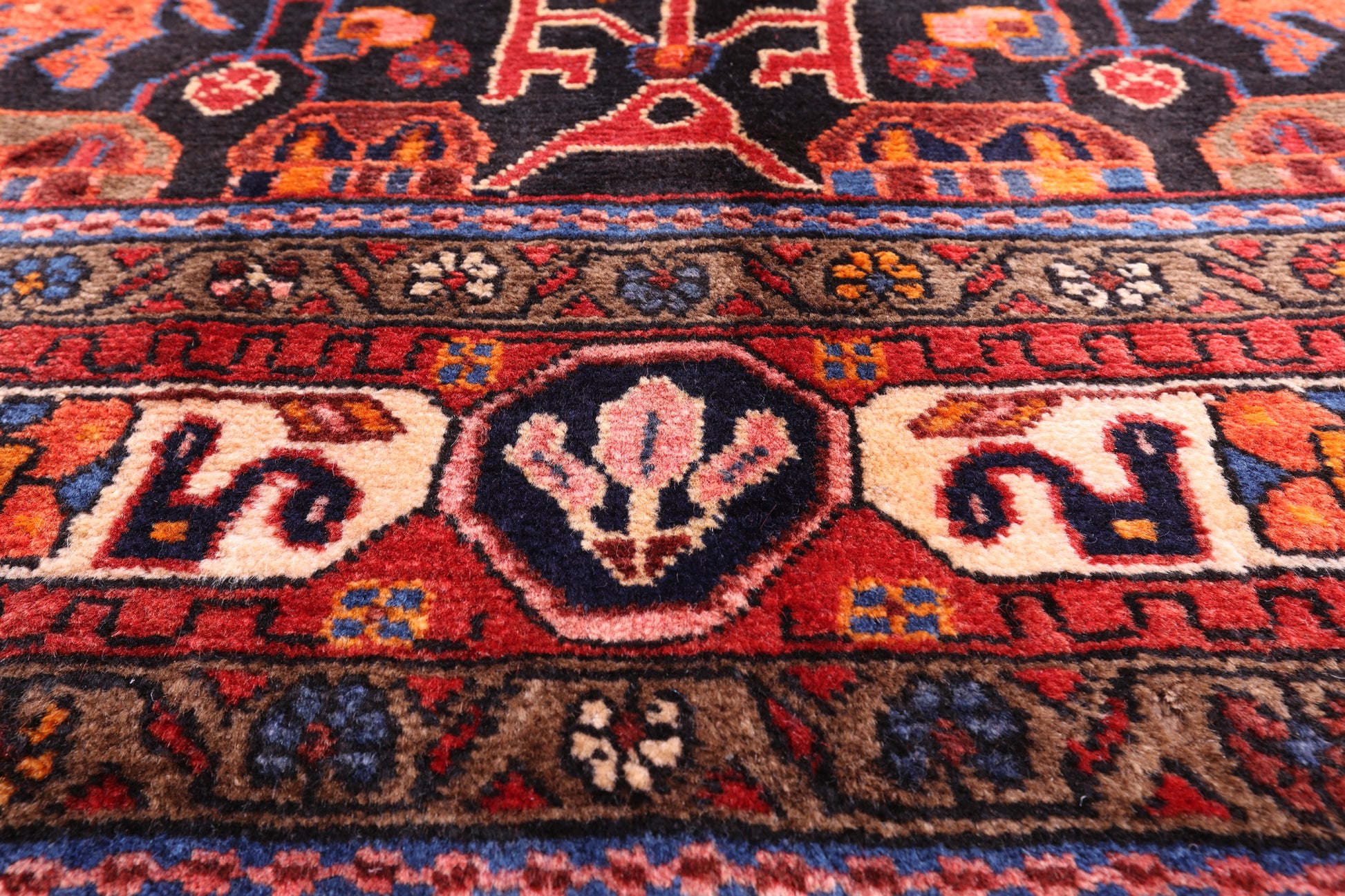 Black New Authentic Persian Nahavand Rug - 5' 5" X 9' 5" - Golden Nile