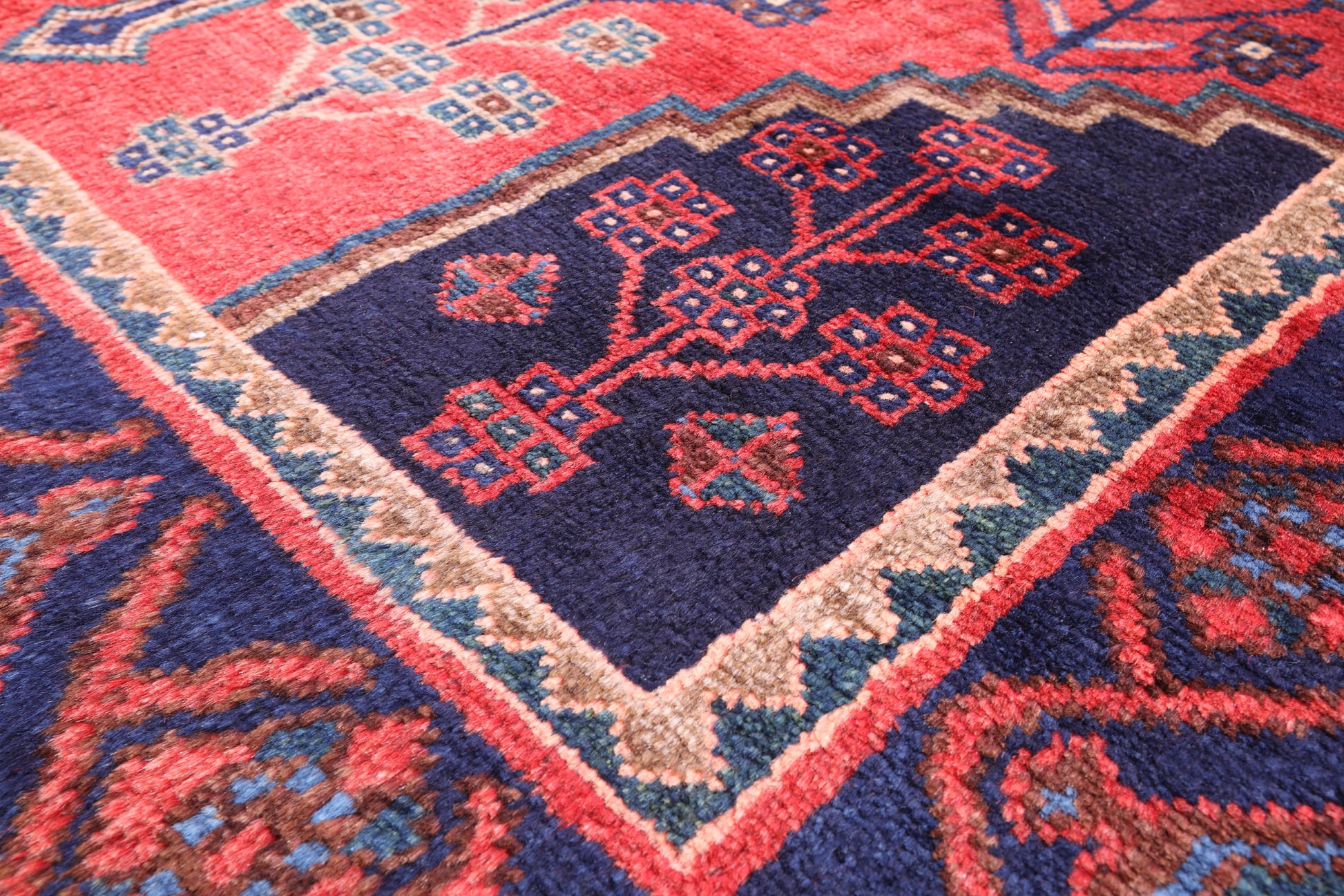 Red New Persian Hamadan Handmade Wool Rug - 4' 10" X 11' 1" - Golden Nile